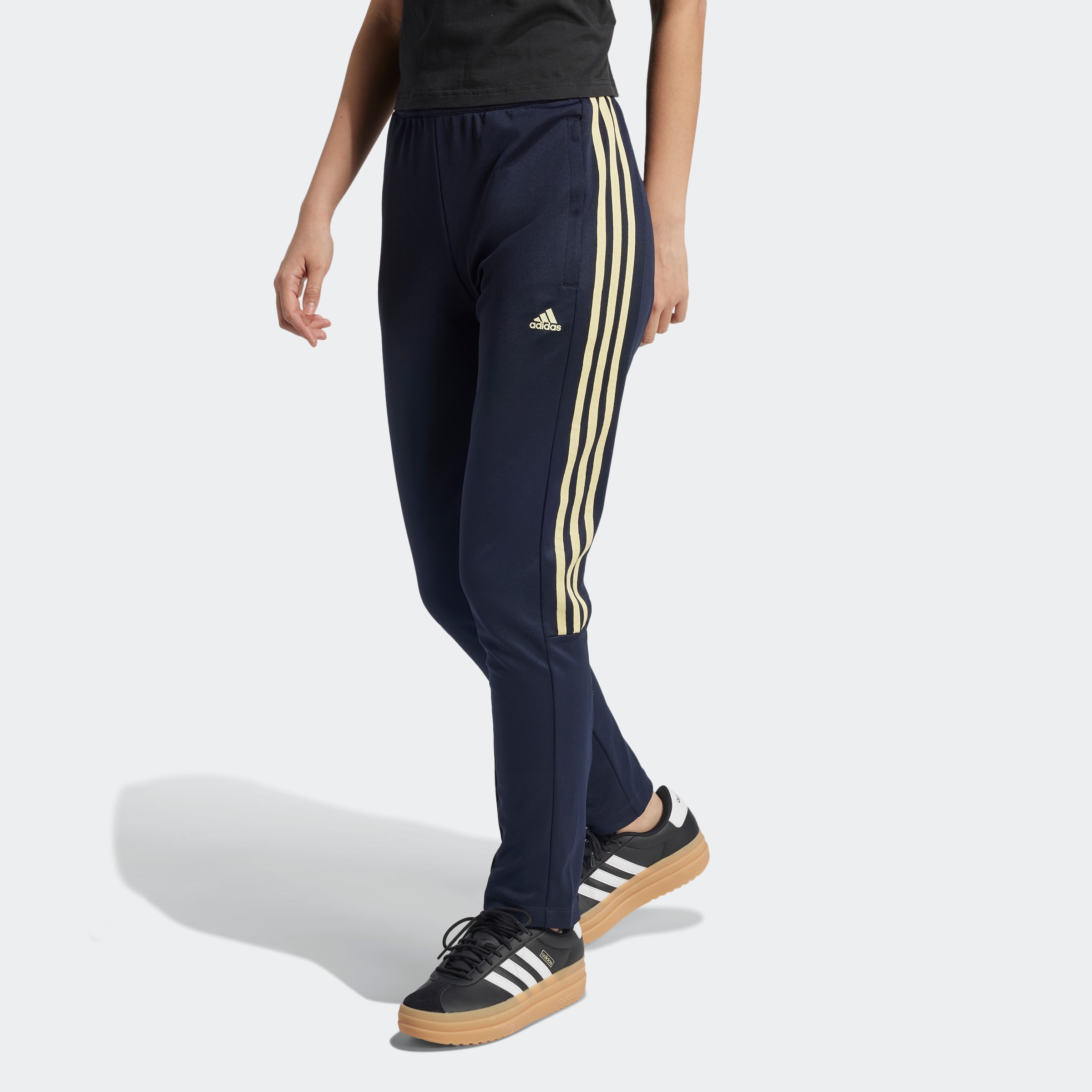 adidas Sportswear Sporthose "W TIRO CB PT", (1 tlg.) günstig online kaufen