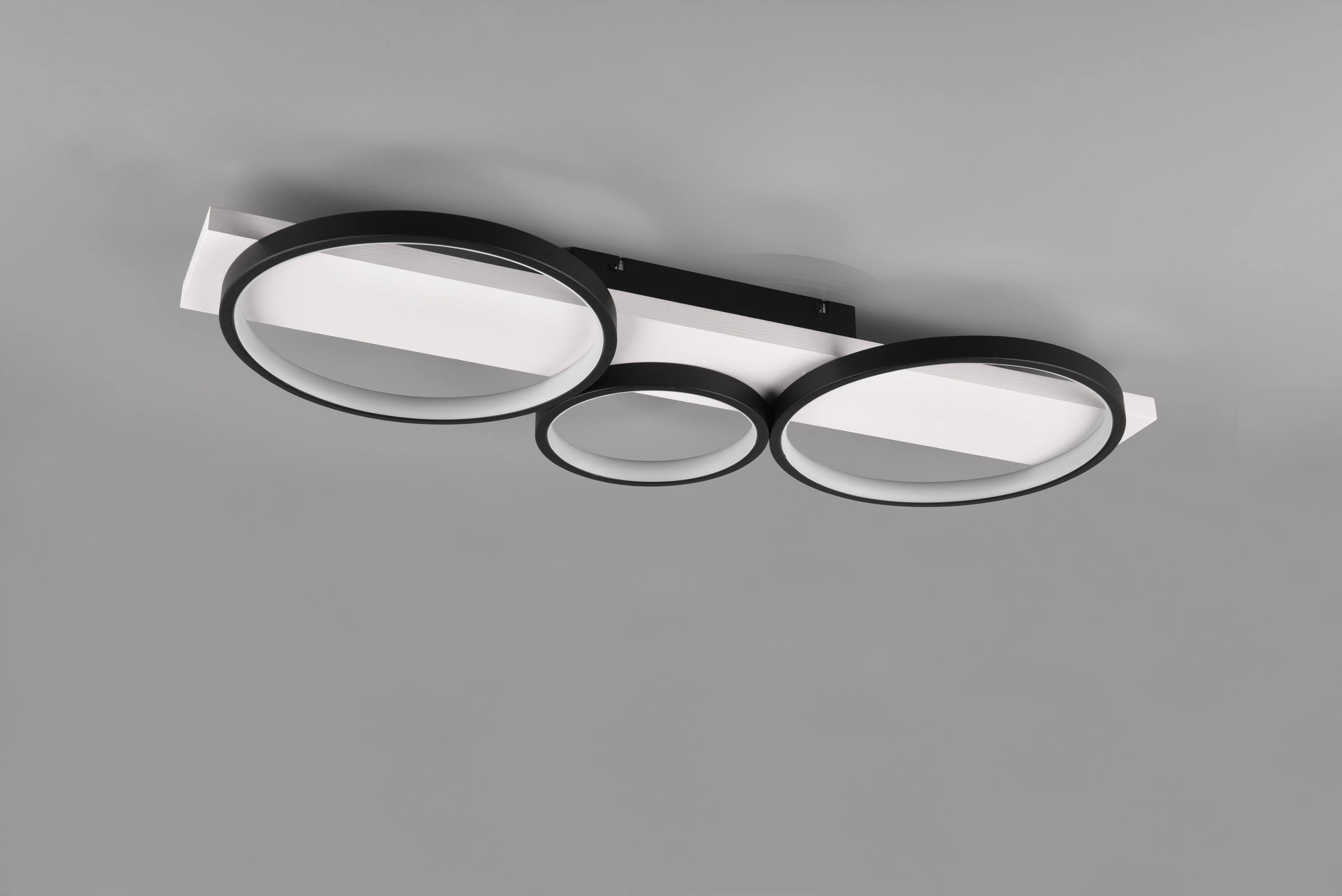 TRIO Leuchten LED Deckenleuchte »MEDERA, Deckenlampe LED Ringe mit Holz Deko 33W 3800 Lumen warmweiß«, 1 flammig, Leuchtmittel LED-Board | LED fest integriert, als Wandlampe oder Deckenlampe einsetzbar dimmbar über Wandschalter