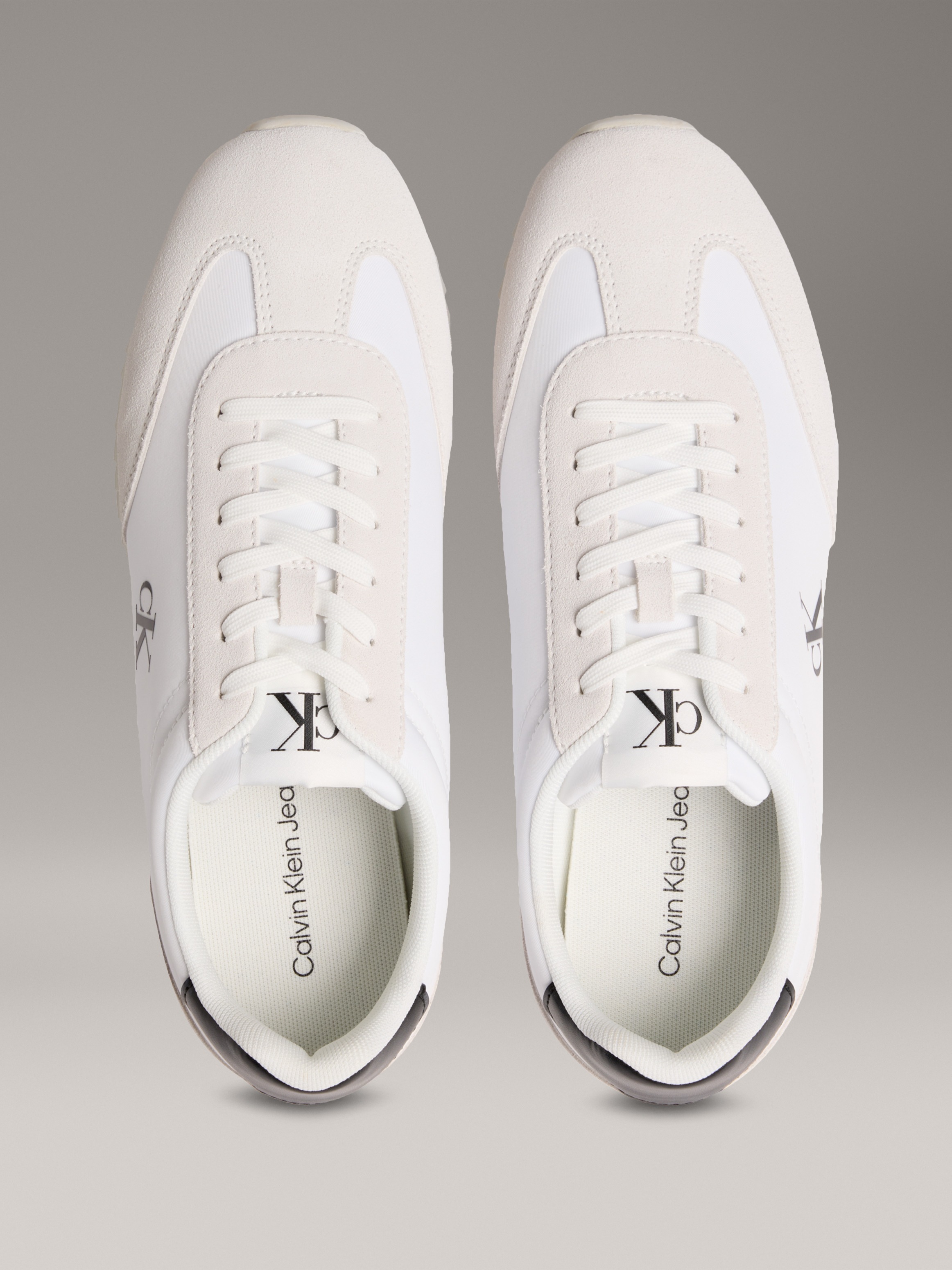 Calvin Klein Jeans Sneaker »RETRO RUNNER LACE UP NY-SU«, Freizeitschuh, Halbschuh, Schnürschuh mit seitlichem CK-Logo