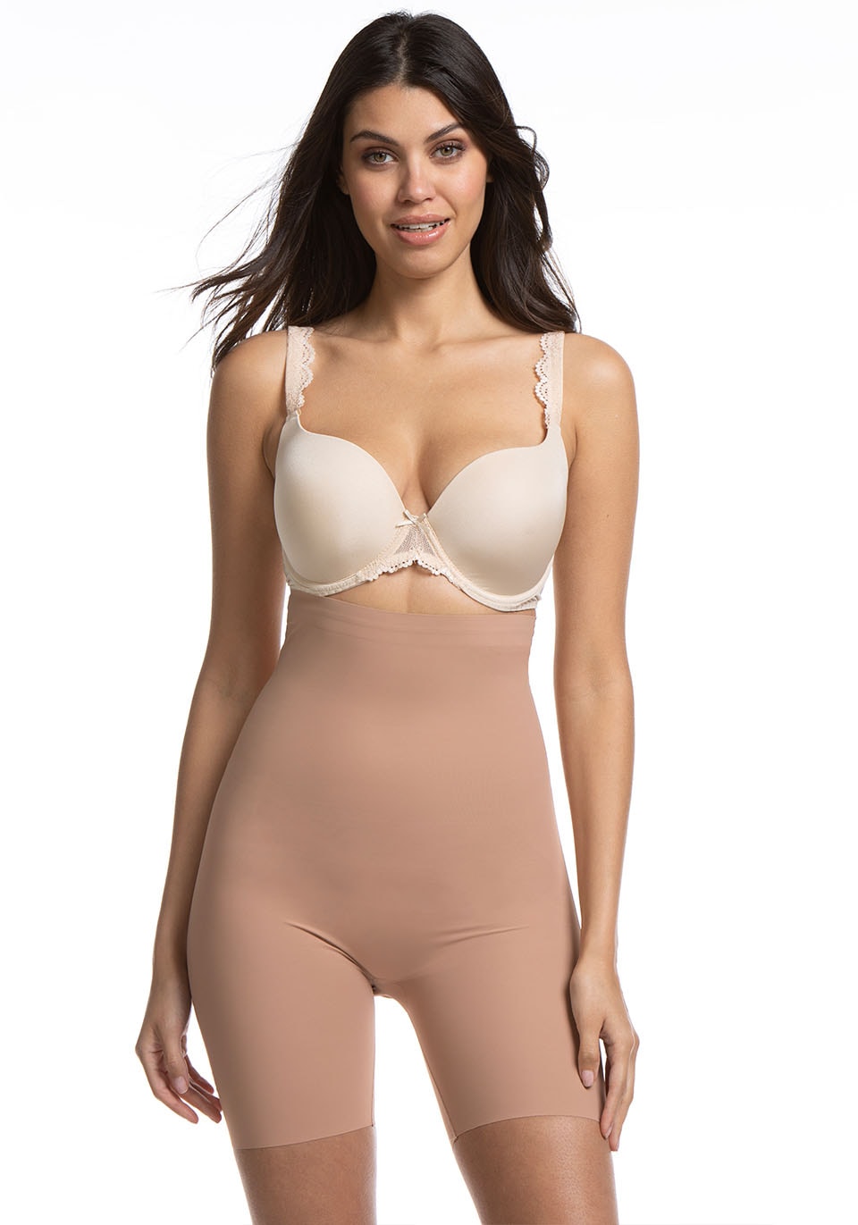 MAGIC Bodyfashion Panty "Maxi Hi-Bermuda" Silikonbesatz an der Oberseite verhindert ein Einrollen