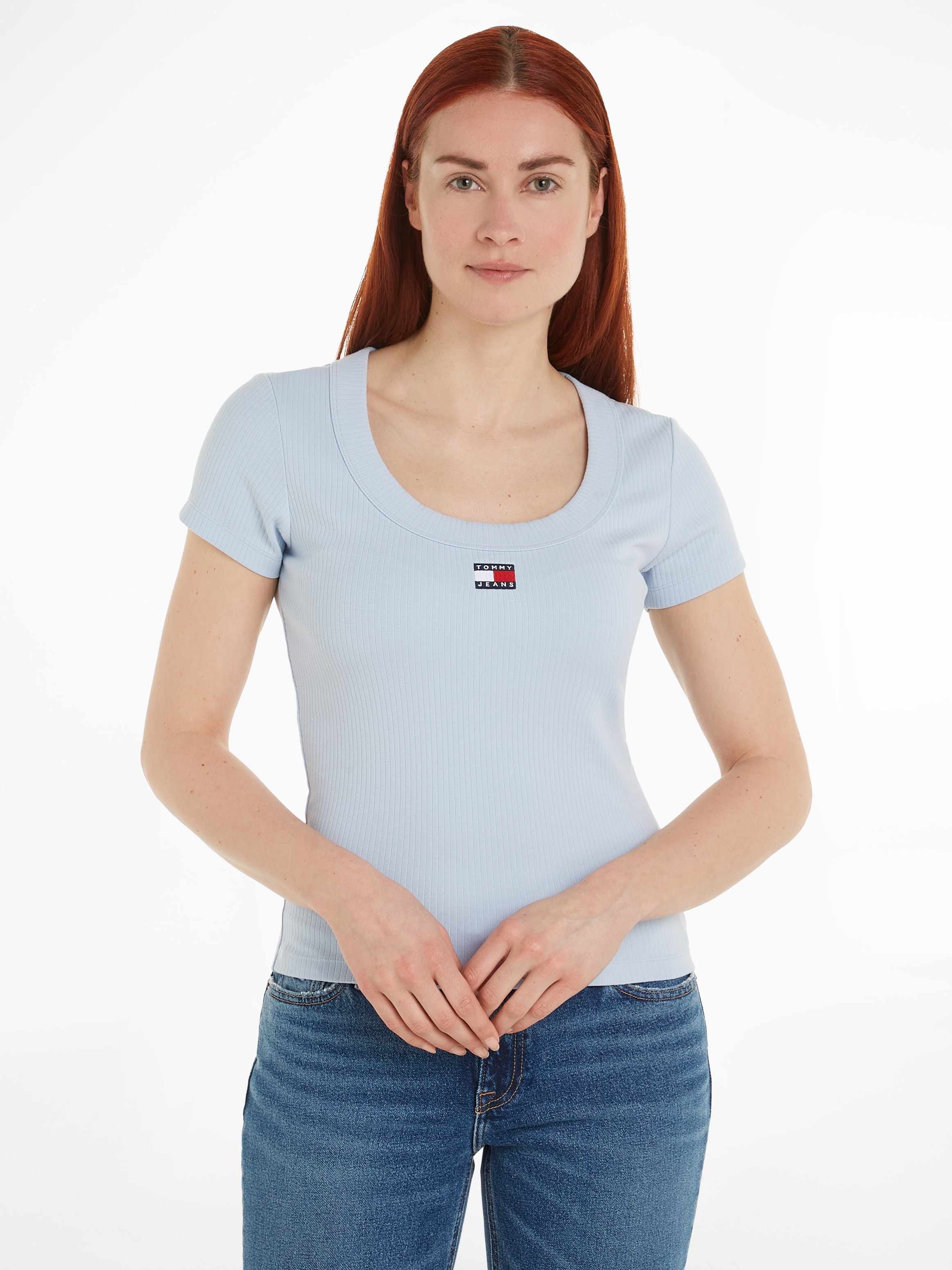 Tommy Jeans T-Shirt "TJW SLIM BADGE RIB TEE SS", mit Logostickerei günstig online kaufen