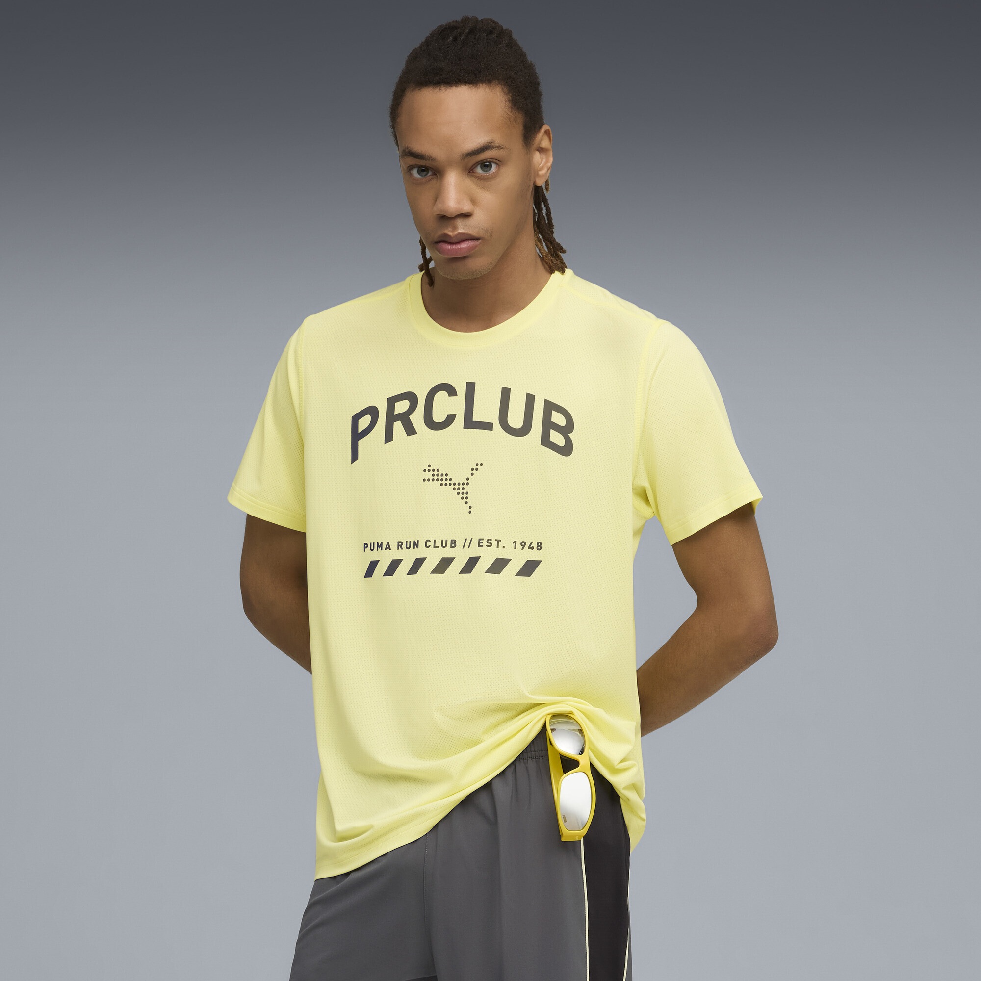 PUMA Laufshirt »RUN CLUB Graphic Mesh T-Shirt Herren«