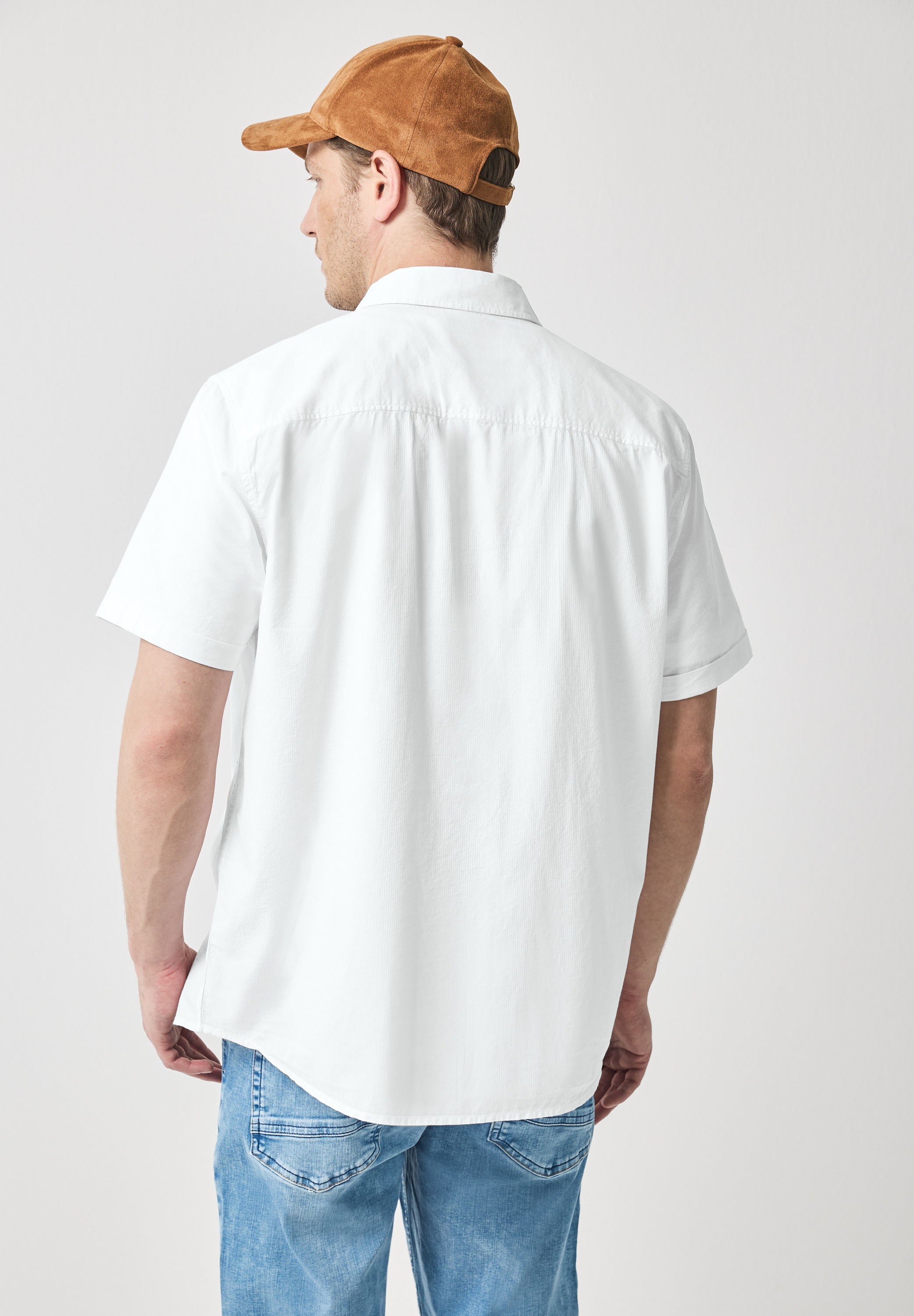 STREET ONE MEN Kurzarmhemd, mit Brusttaschen und Knopfleiste