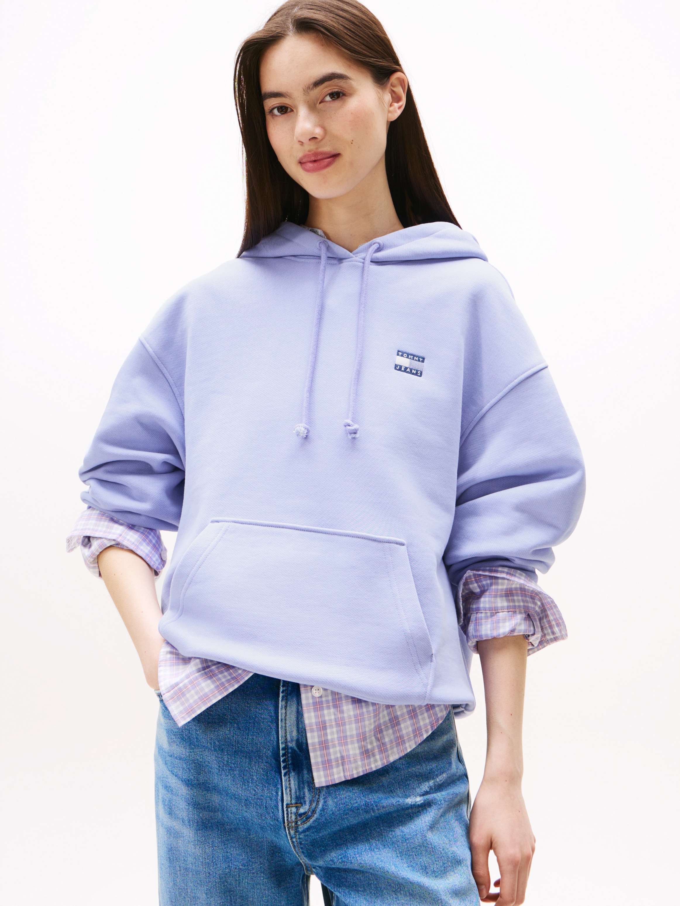 Tommy Jeans Hoodie "TJW BXY BADGE HOODIE EXT" mit Logo-Badge günstig online kaufen