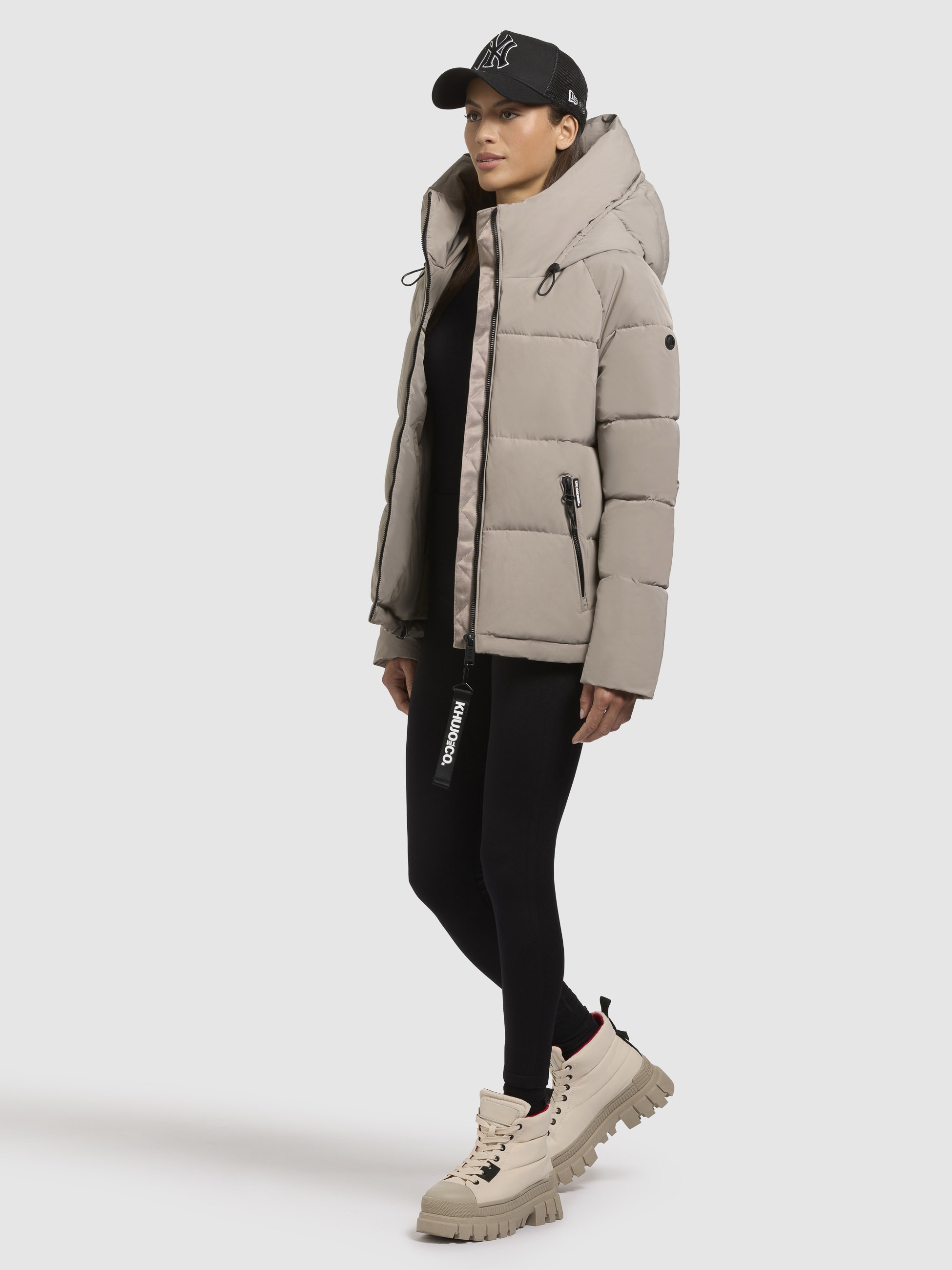 khujo Steppjacke »SUME«, mit Kapuze