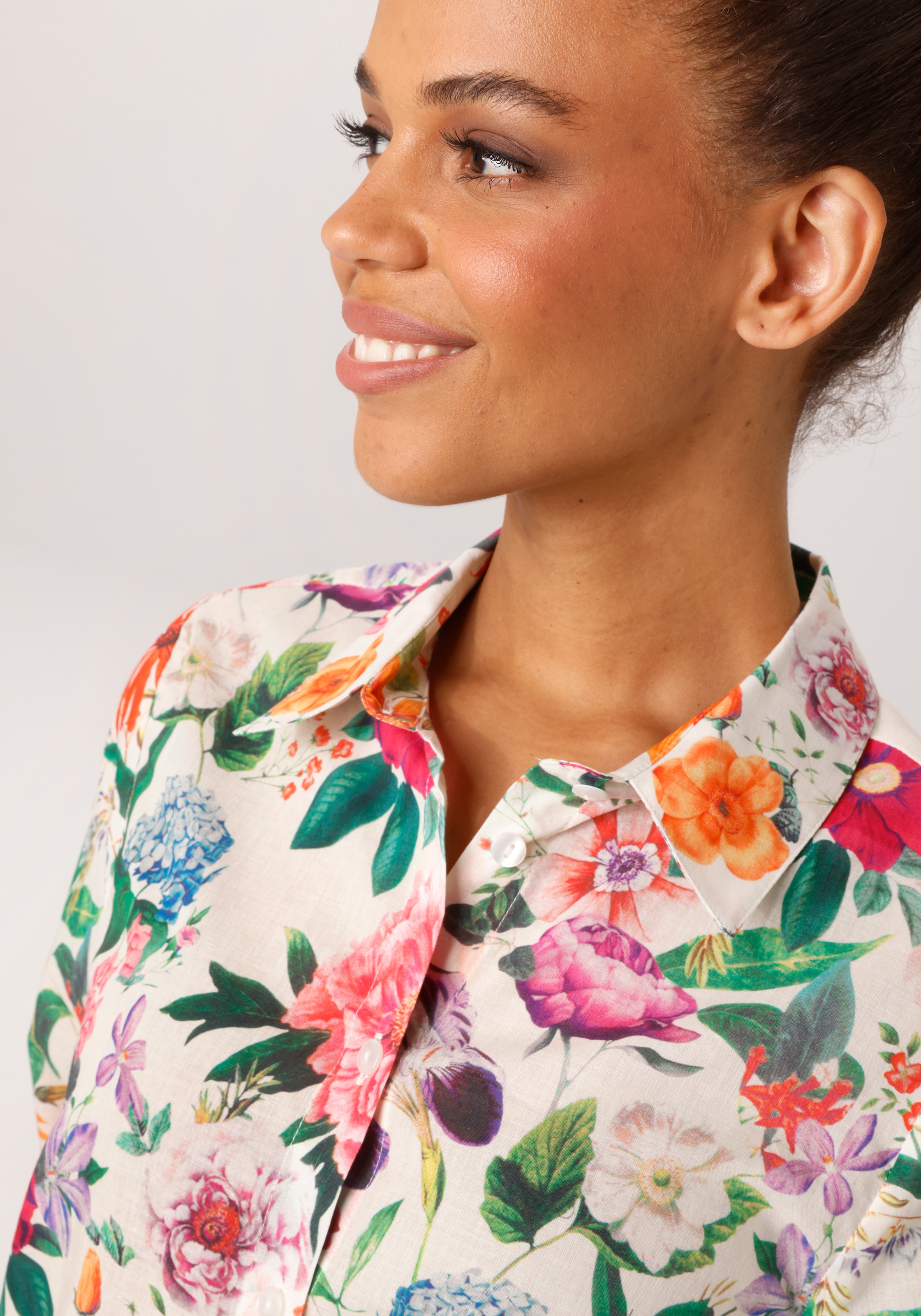 Aniston CASUAL Hemdbluse mit farbenfrohen Blumendruck - jedes Teil ein Unikat - NEUE KOLLEKTION