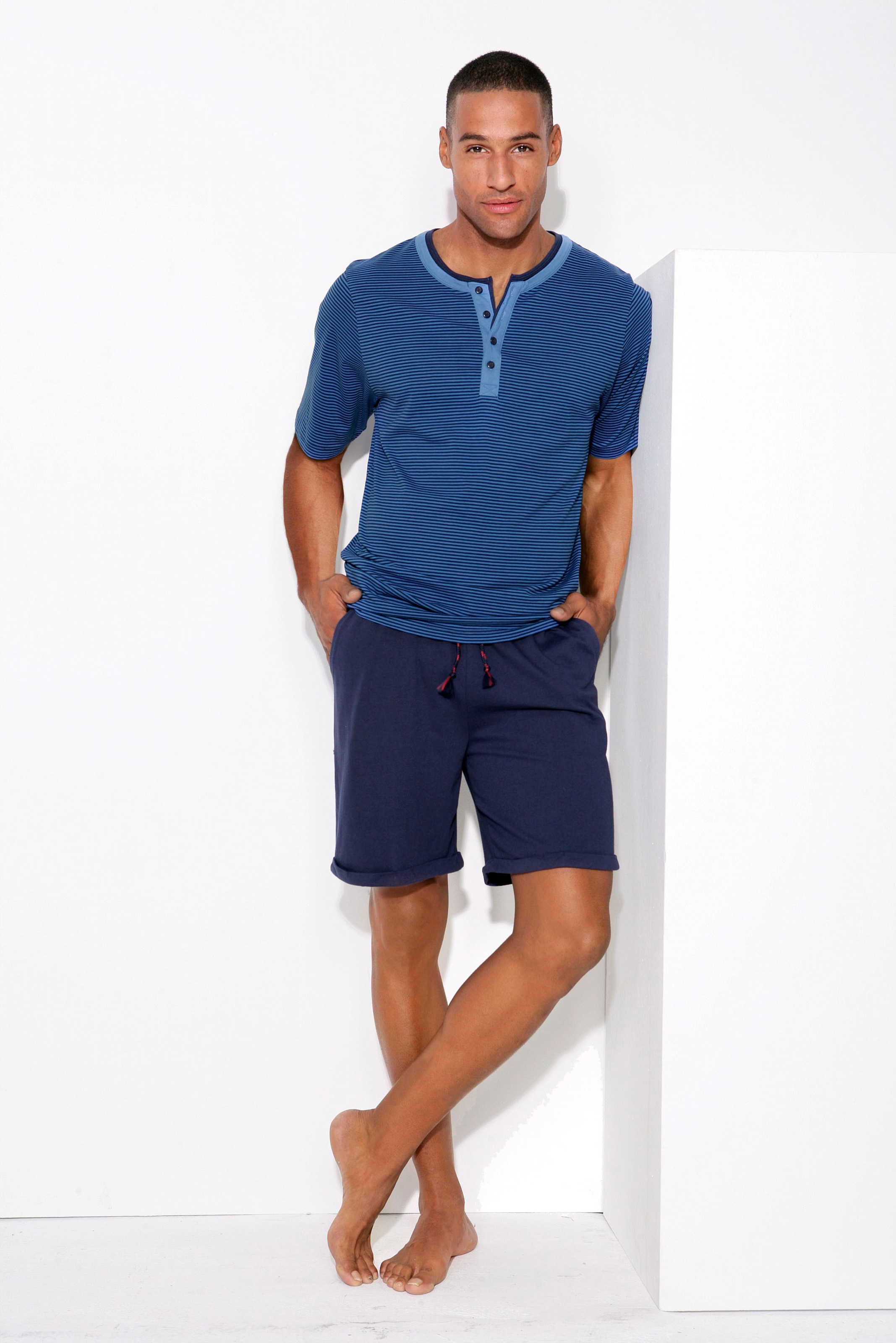 AUTHENTIC LE JOGGER Pyjama 1 Stück, 2 Stk. tlg., Schlafanzug mit aufwendige günstig online kaufen