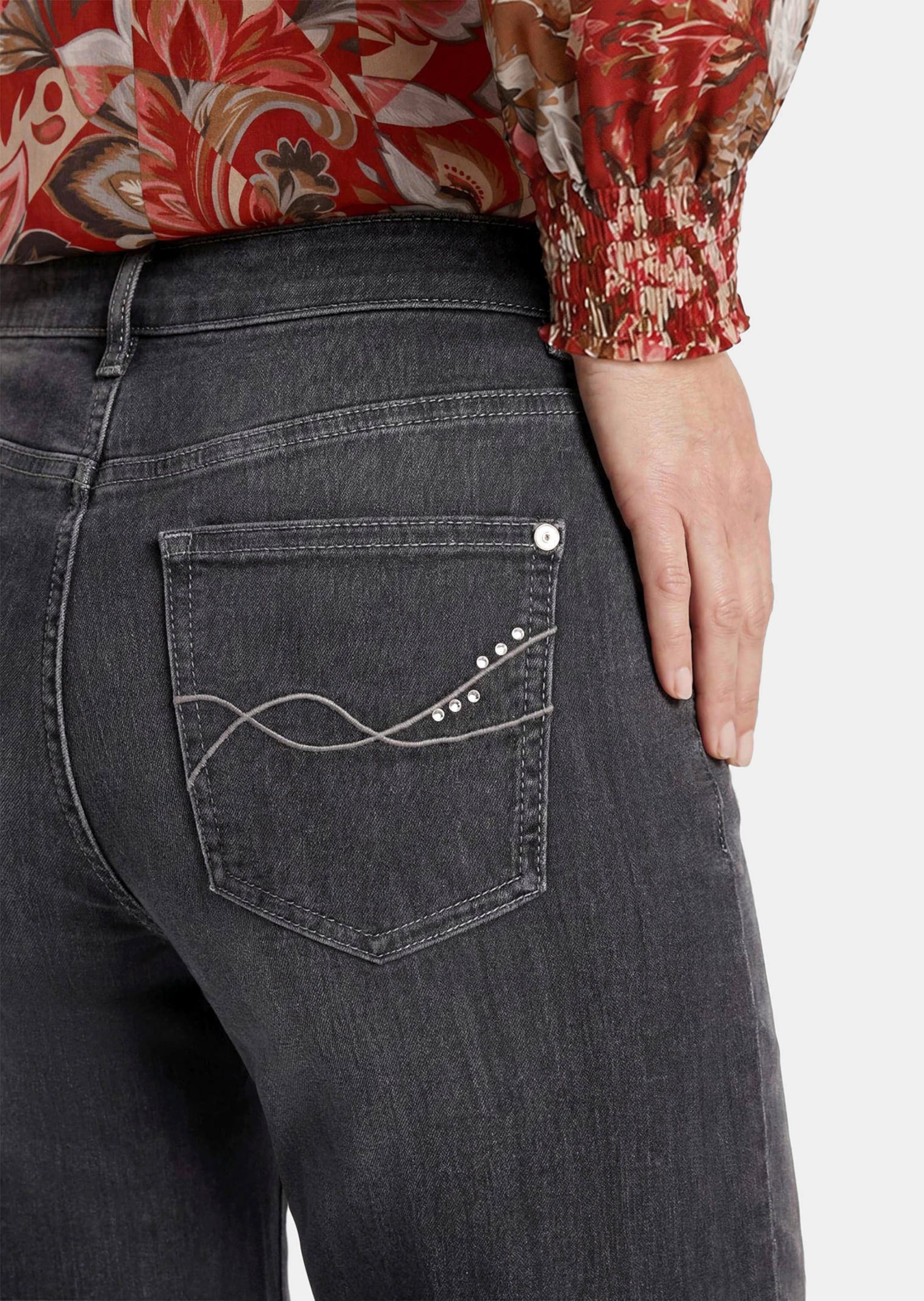 GOLDNER Regular-fit-Jeans »Denimhose VERA mit weitem Beinverlauf« schlankmachende Seitenteile