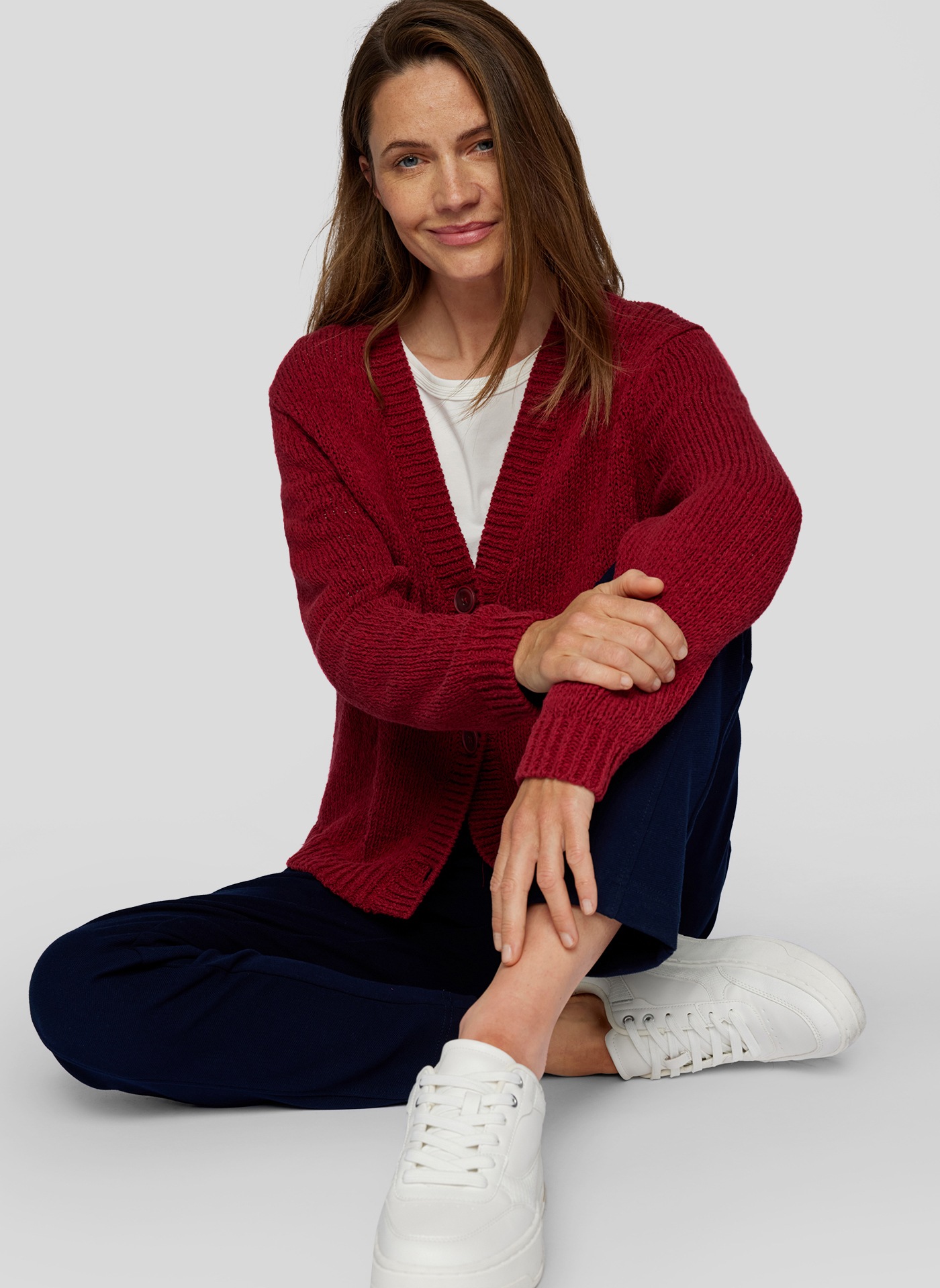 Rabe Strickjacke »Rabe Kuscheliger roter Strick-Cardigan mit V-Ausschnitt«