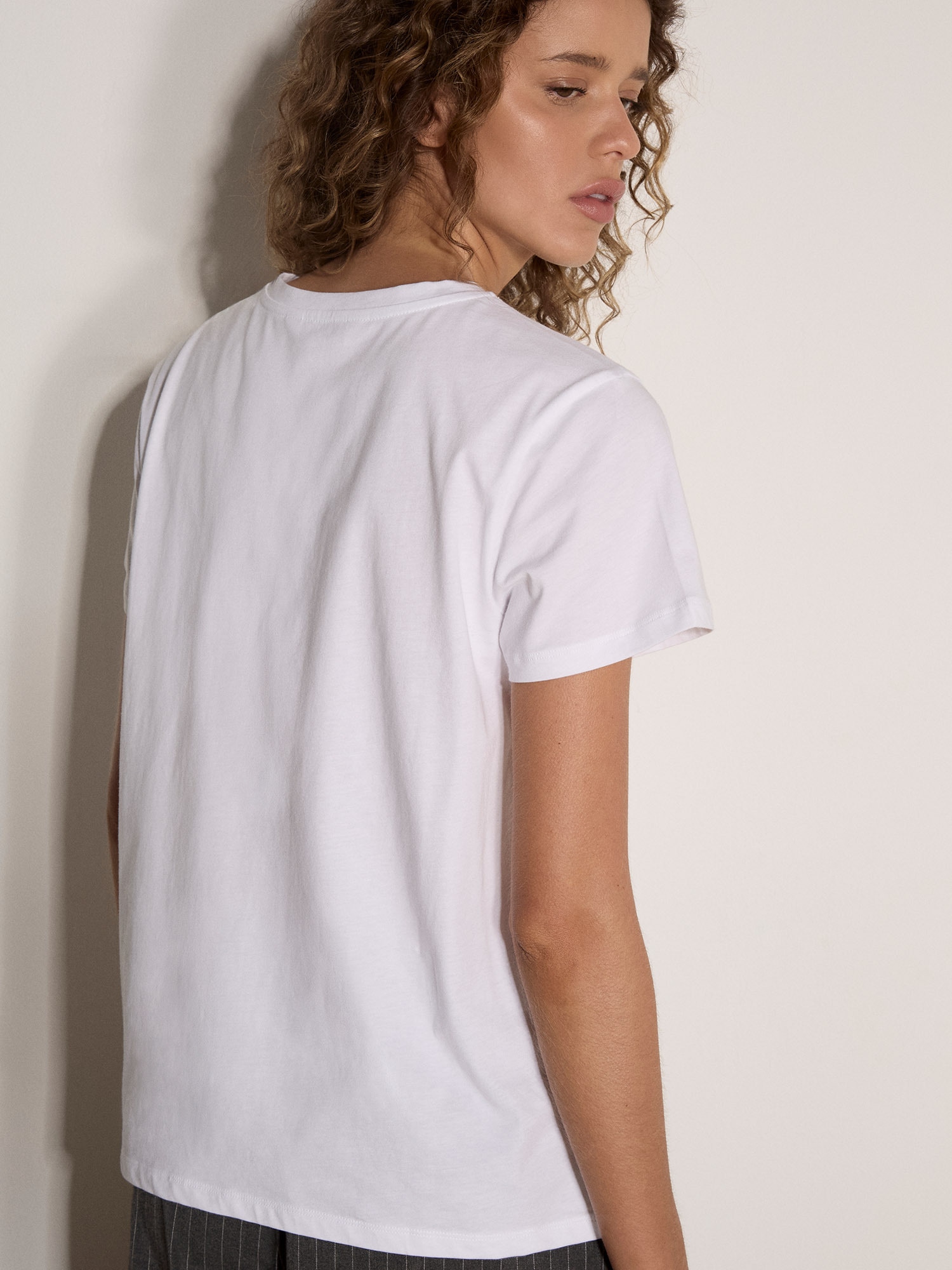 Apricot T-Shirt »Jersey-T-Shirt mit metallischem Schleifenprint«