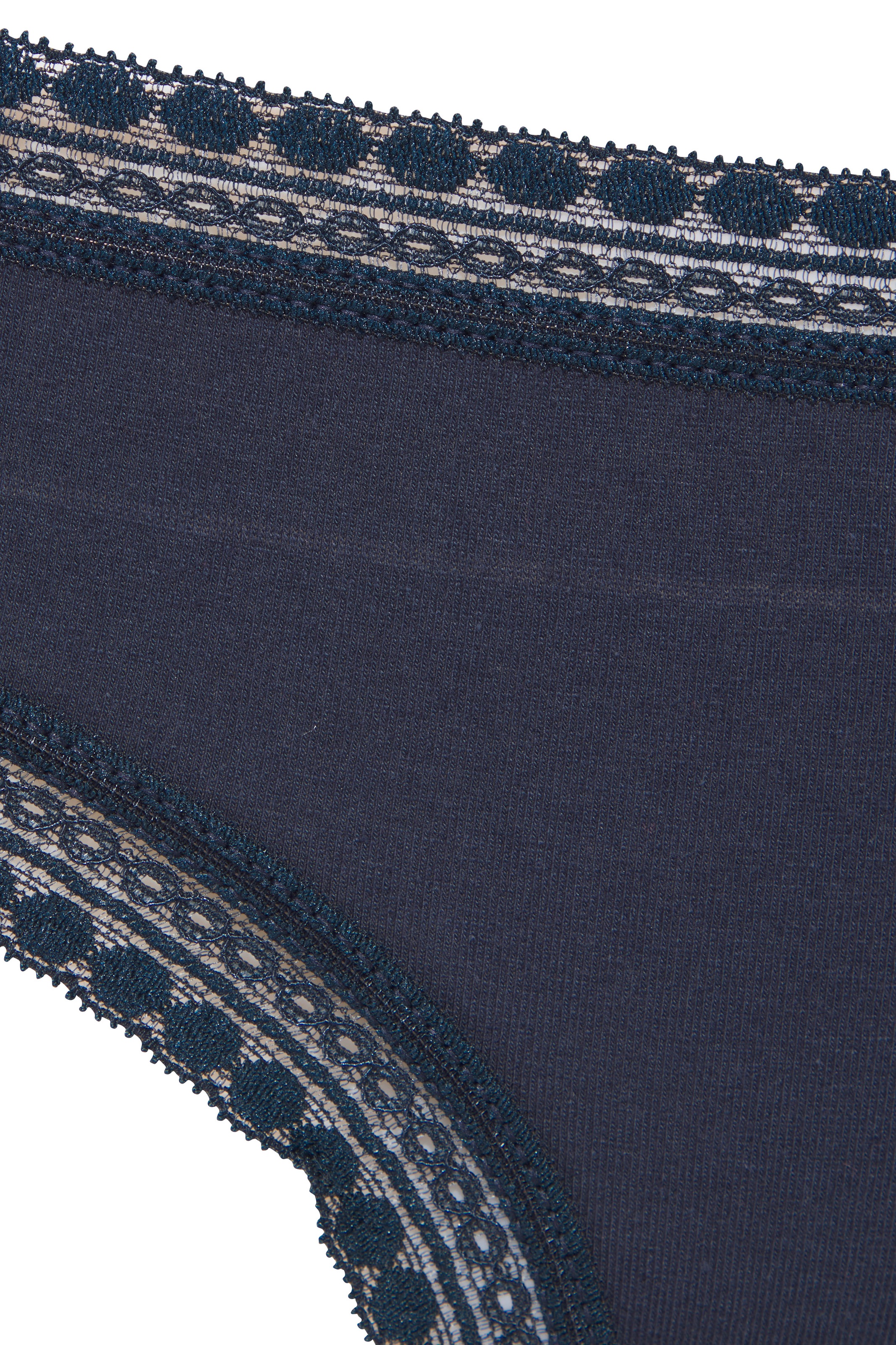 LASCANA Brasilslip 3er-Set, aus elastischer Baumwolle mit weicher Spitze günstig online kaufen