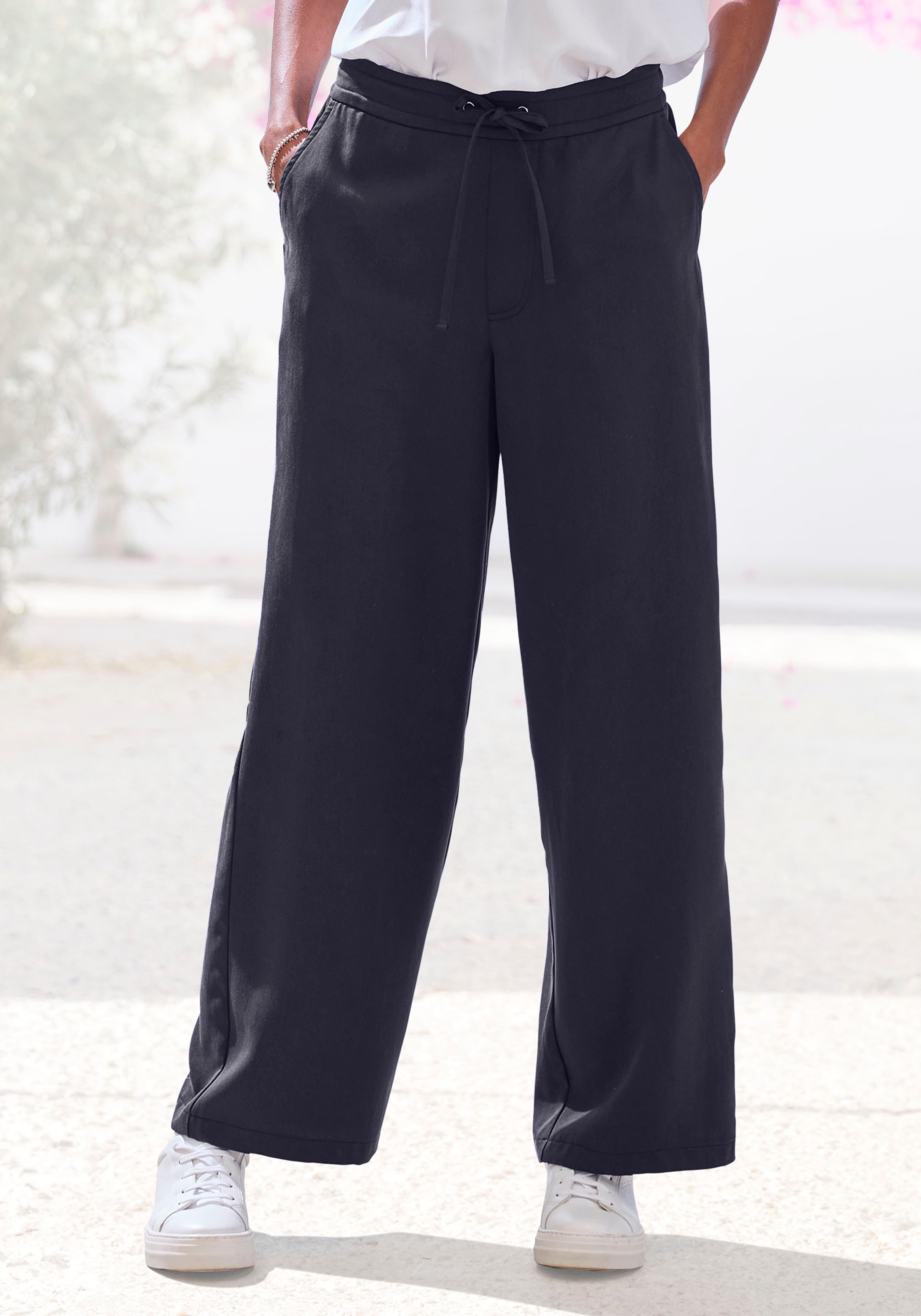 LASCANA Schlupfhose "für den Sommer mit weitem Bein" mit Bindeband, Palazzohose aus Lyocell mit Taschen