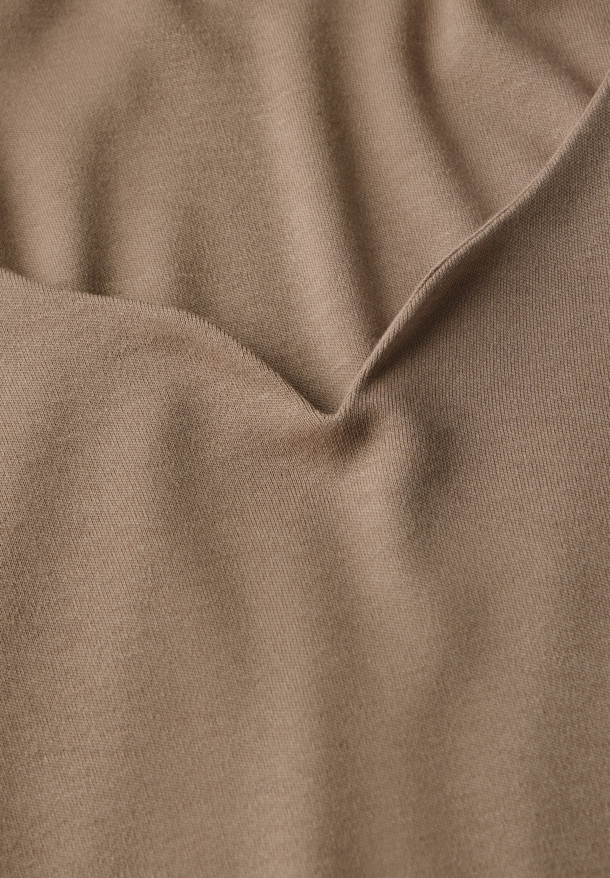 STREET ONE Langarmshirt, mit Herzausschnitt