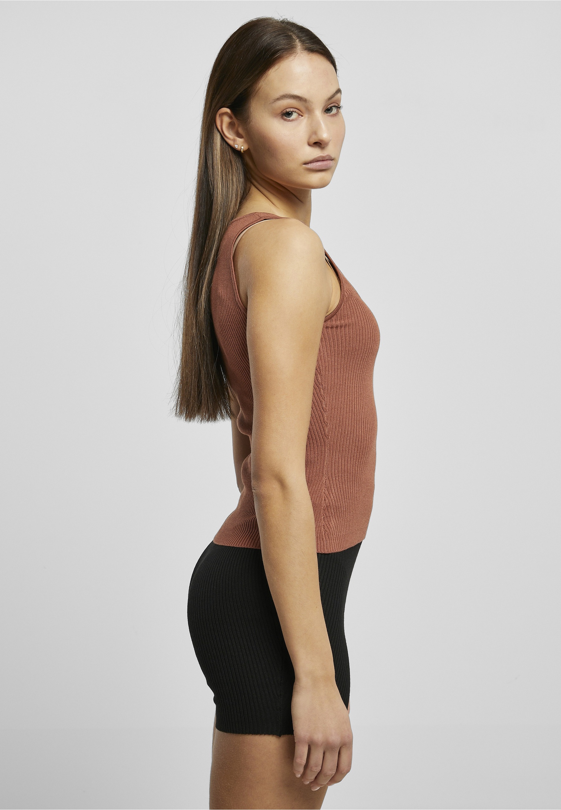 URBAN CLASSICS Tanktop »Urban Classics Damen Ladies Rib Knit Asymmetric Top« 1 Stk.