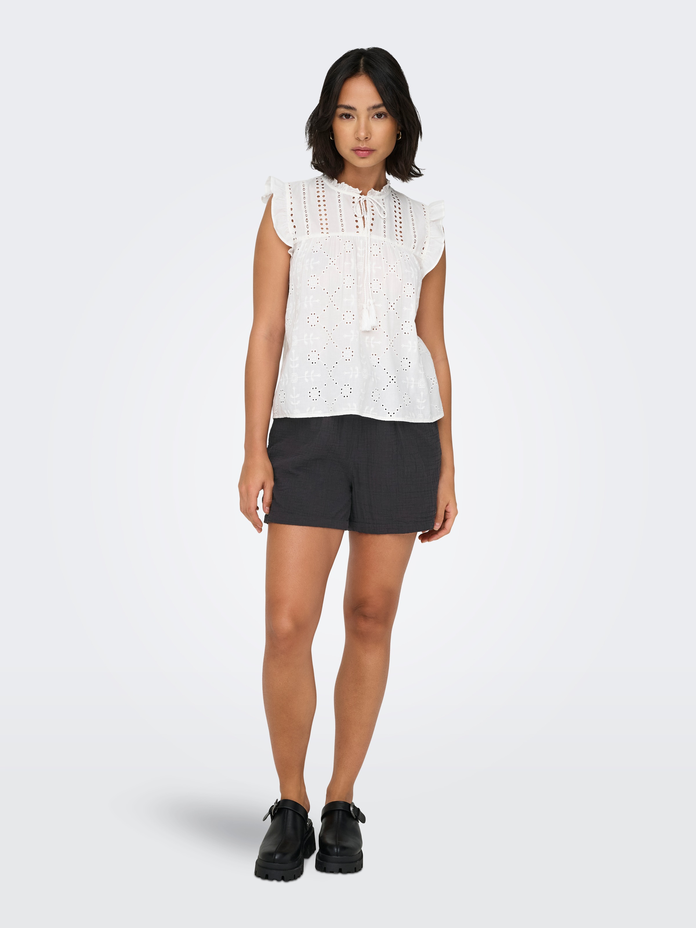 ONLY Shorts "ONLTHYRA SHORTS NOOS WVN" Baumwolle, regular fit günstig online kaufen