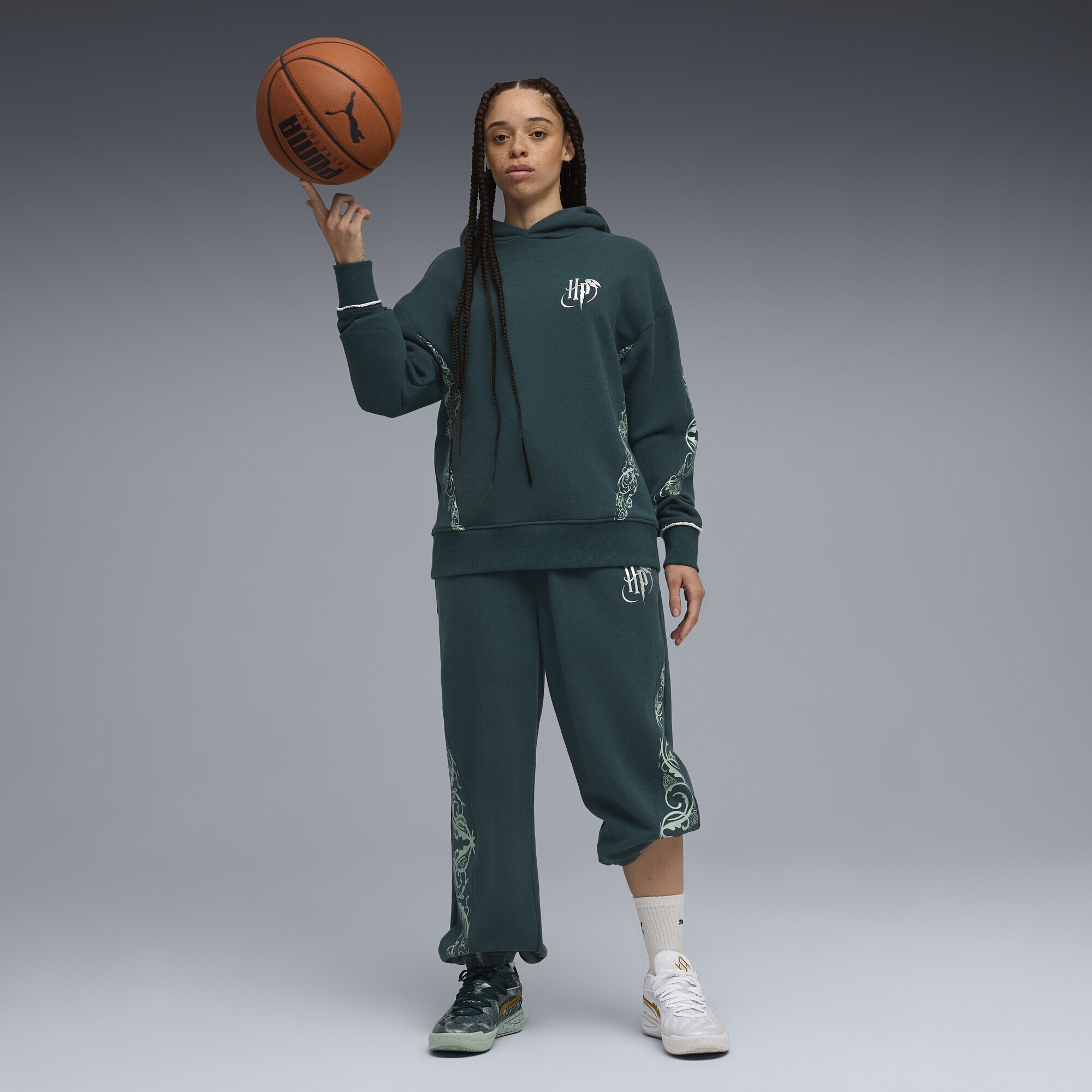PUMA Trainingsshirt »PUMA HOOPS x HARRY POTTER™ Hoodie Damen«