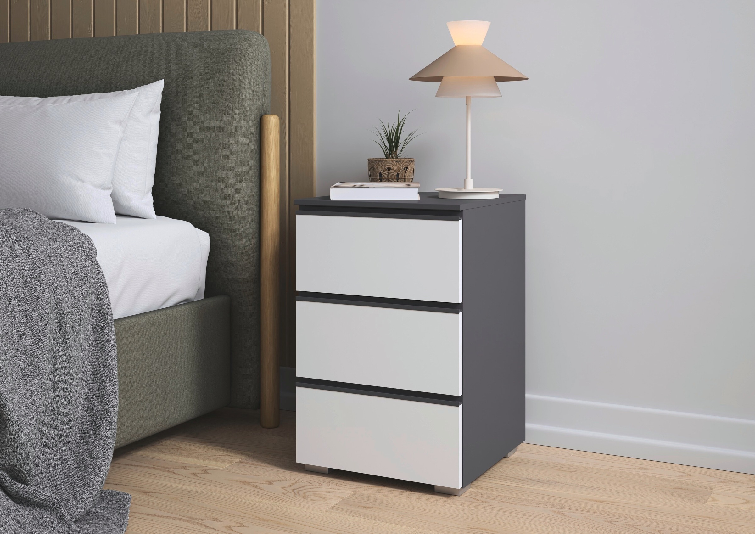 rauch Nachtkommode »Nachttisch Nachtkonsole Nachtschrank MAINZ« Breite 40 cm,  drei praktische und geräumige Schubladen MADE IN GERMANY