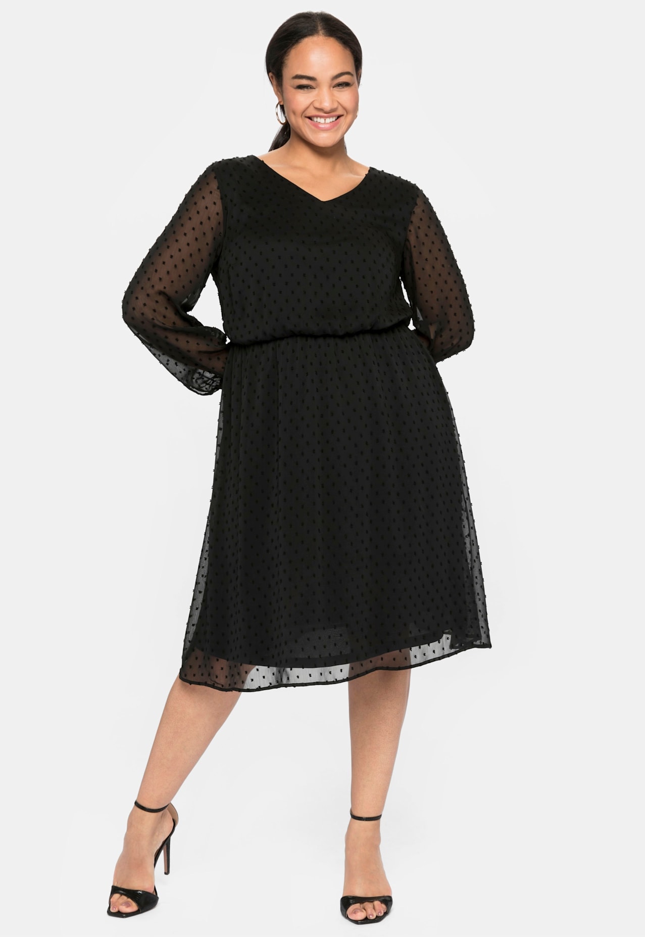 Abendkleid SHEEGO "Abendkleid", Damen, Gr. 54, Normalgrößen, schwarz, 100% Polyester, gemustert, unifarben, knielang, V-Ausschnitt, Kleider Abendkleid