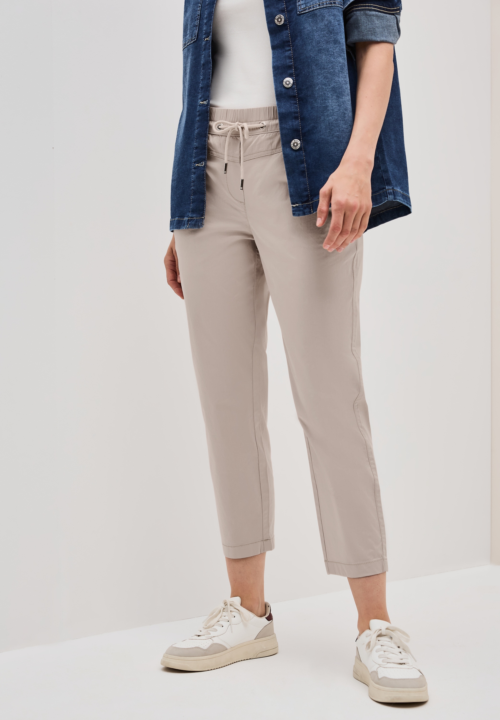 Cecil Jogger Pants  Middle Waist