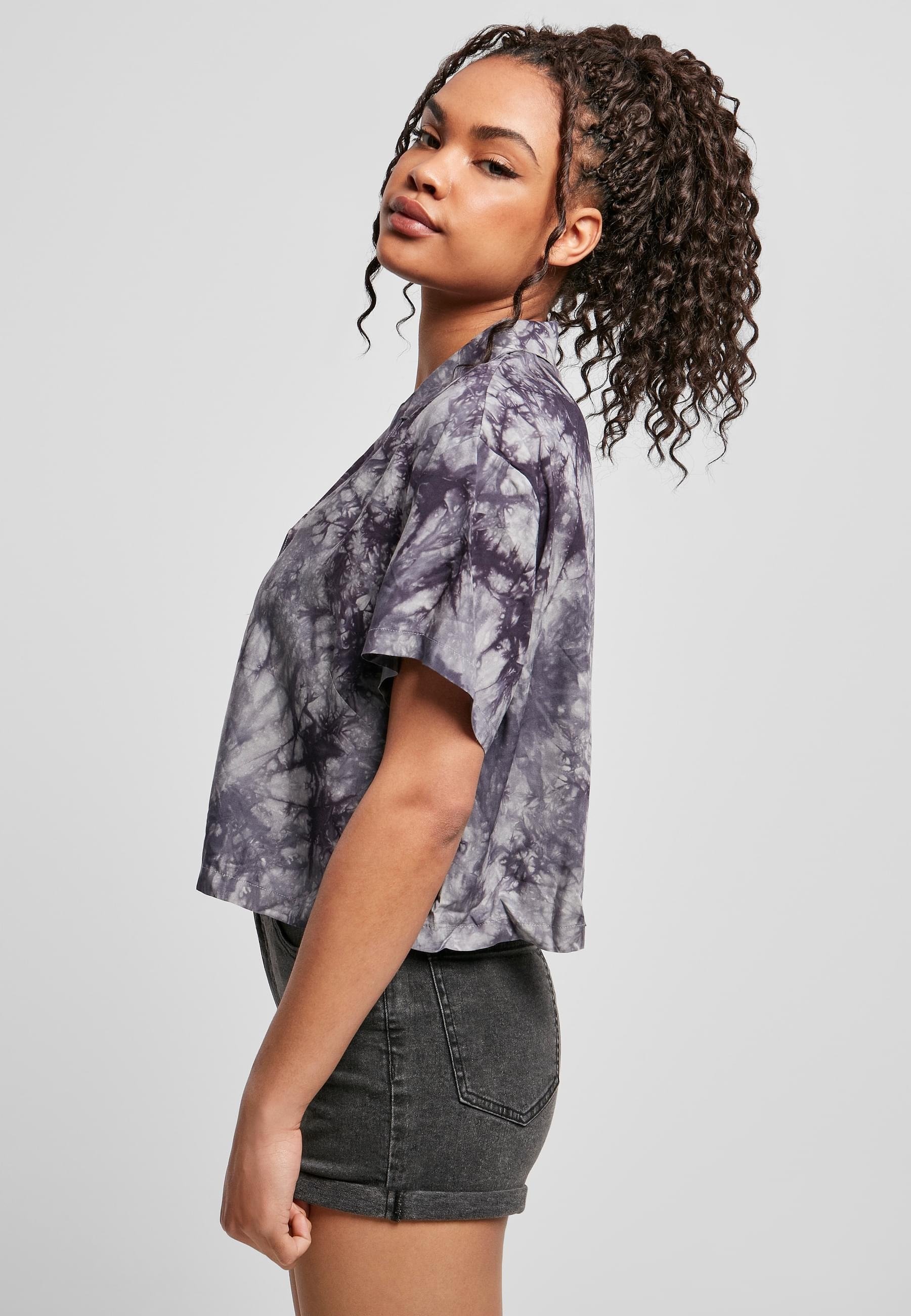 URBAN CLASSICS Klassische Bluse »Urban Classics Damen Ladies Viscose Tie Dye Resort Shirt«