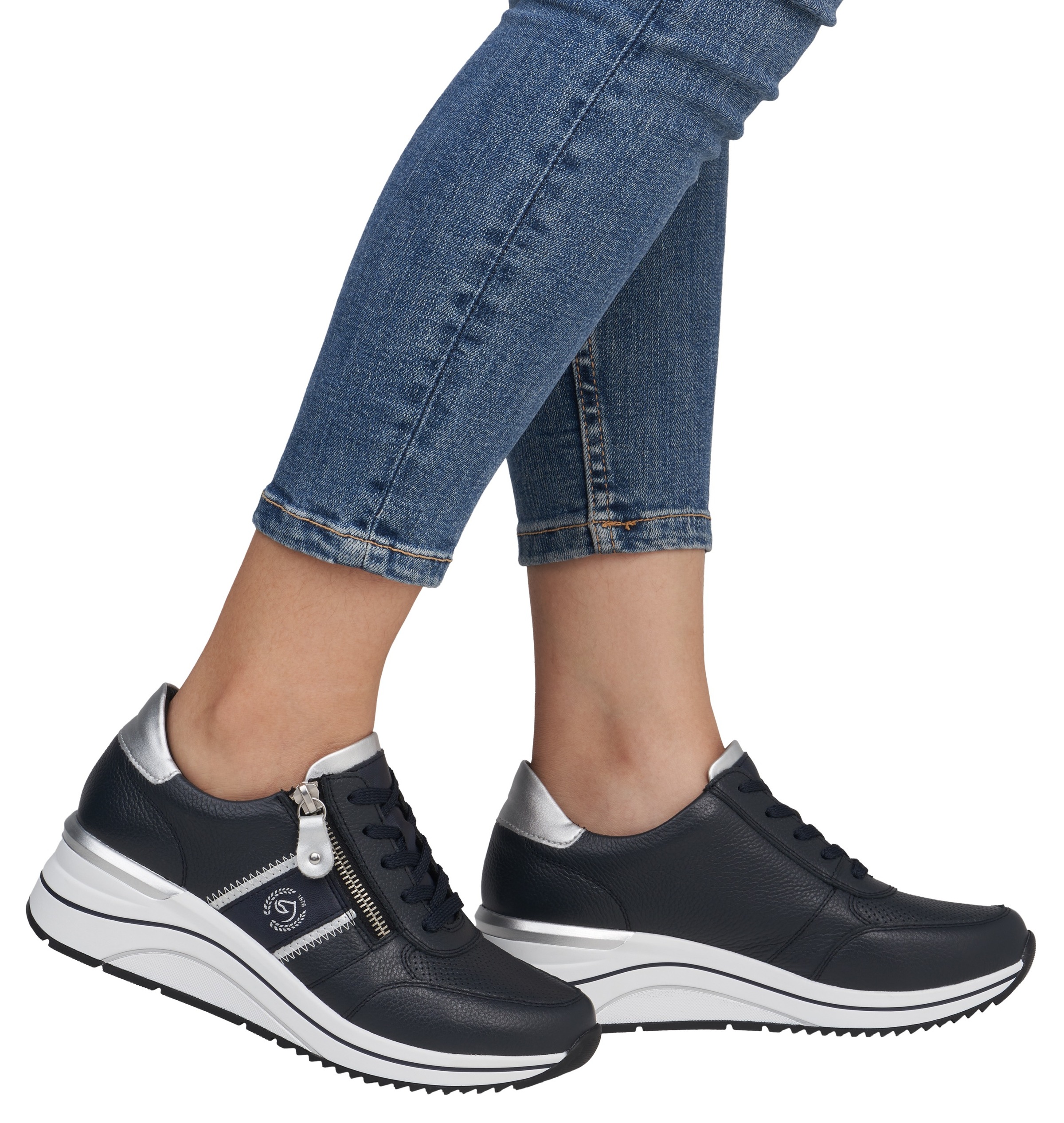 Keilsneaker REMONTE, Damen, Gr. 38, silber (nachtblau, silberfarben), Leder, Lederimitat, kontrastfarbene Details, Schuhe Sneaker, Freizeitschuh, Halbschuh, Schnürschuh mit Metallic-Kontrastbesätzen 3