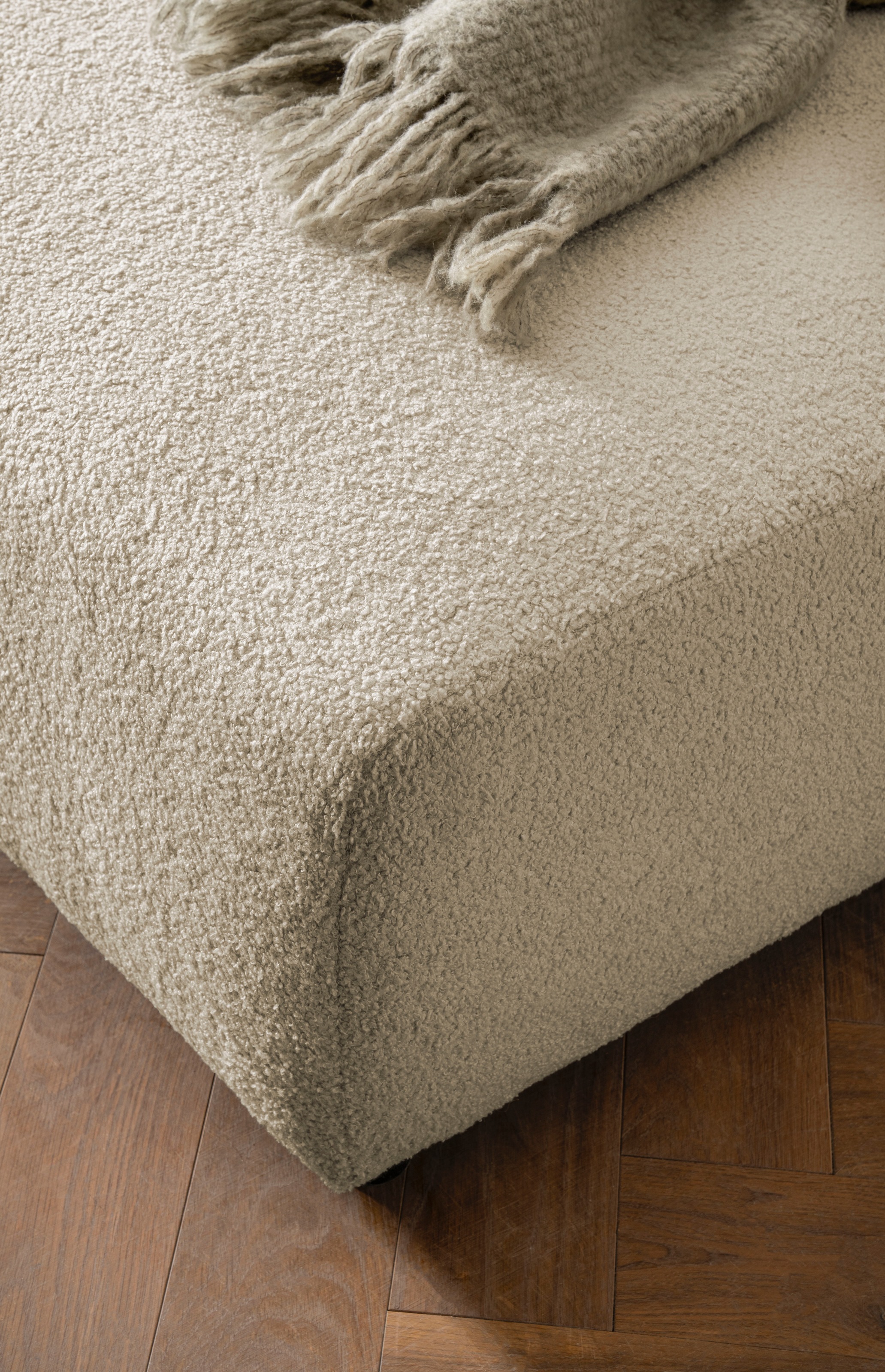 andas Ecksofa »BAKELS, L-Form in Cord oder Boucle-Stoff, moderne Couch«, wahlweise Recamiere rechts/links, bequemer Sitzkomfort