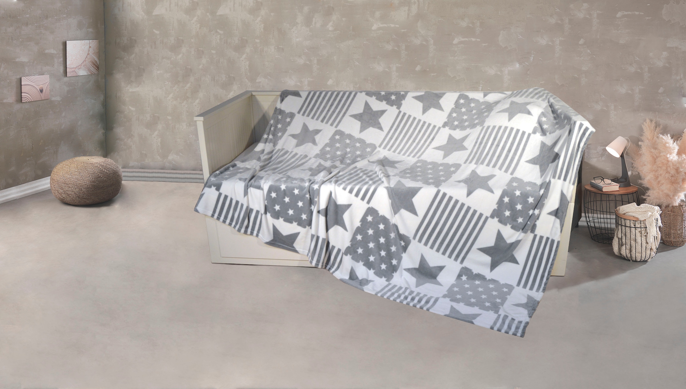 KiNZLER Wohndecke "Mikrofaser XXL "Sterne-Karo"" Kuscheldecke, Patchwork De günstig online kaufen