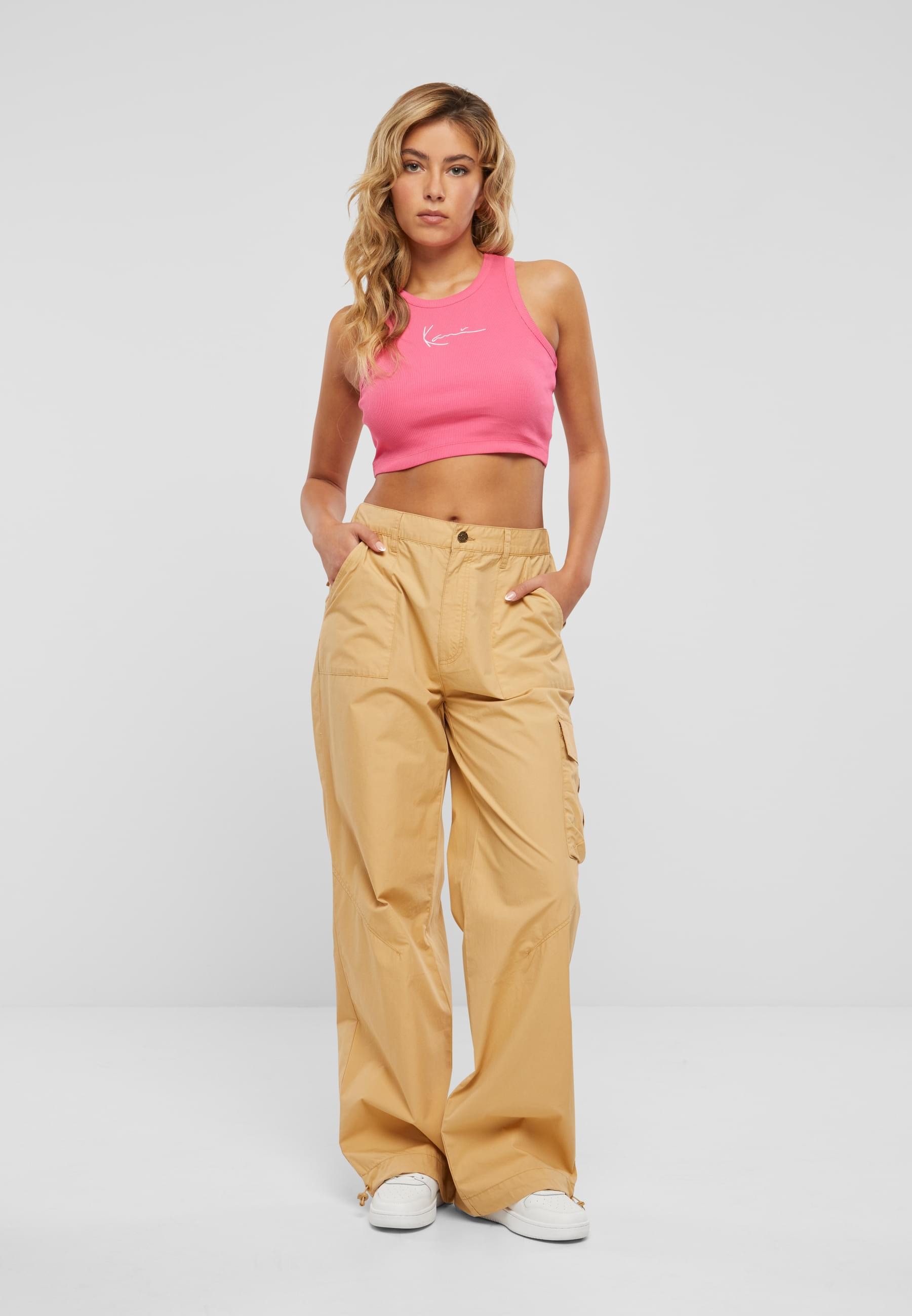 Karl Kani Cargohose »Karl Kani Damen Small Signature Washed Cargo Pants«, (1 tlg.)