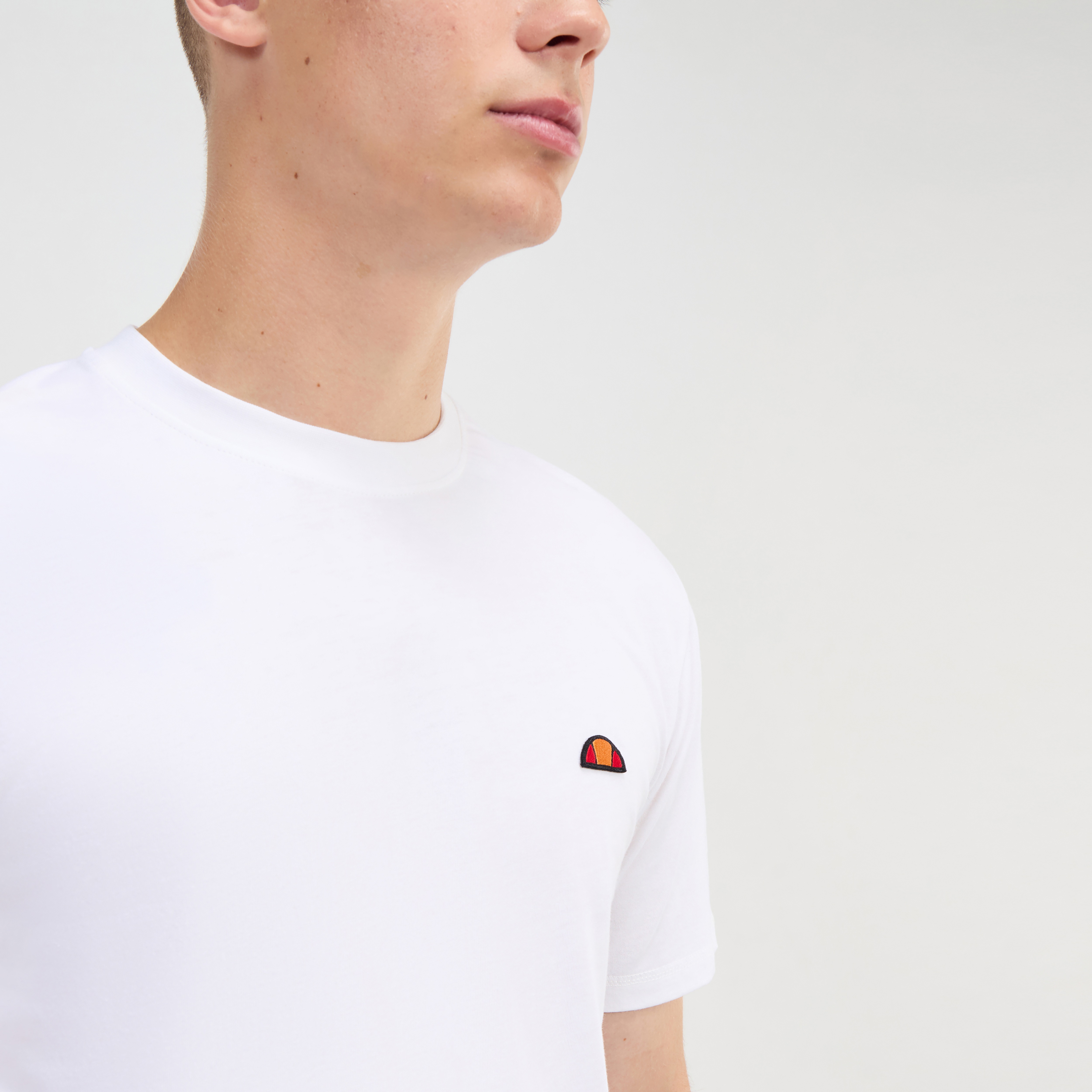 Thumbnail - Ellesse T-Shirt "CASSICA TEE" bequemer Schnitt, für Erwachsene, für Sportmode und Streetwear