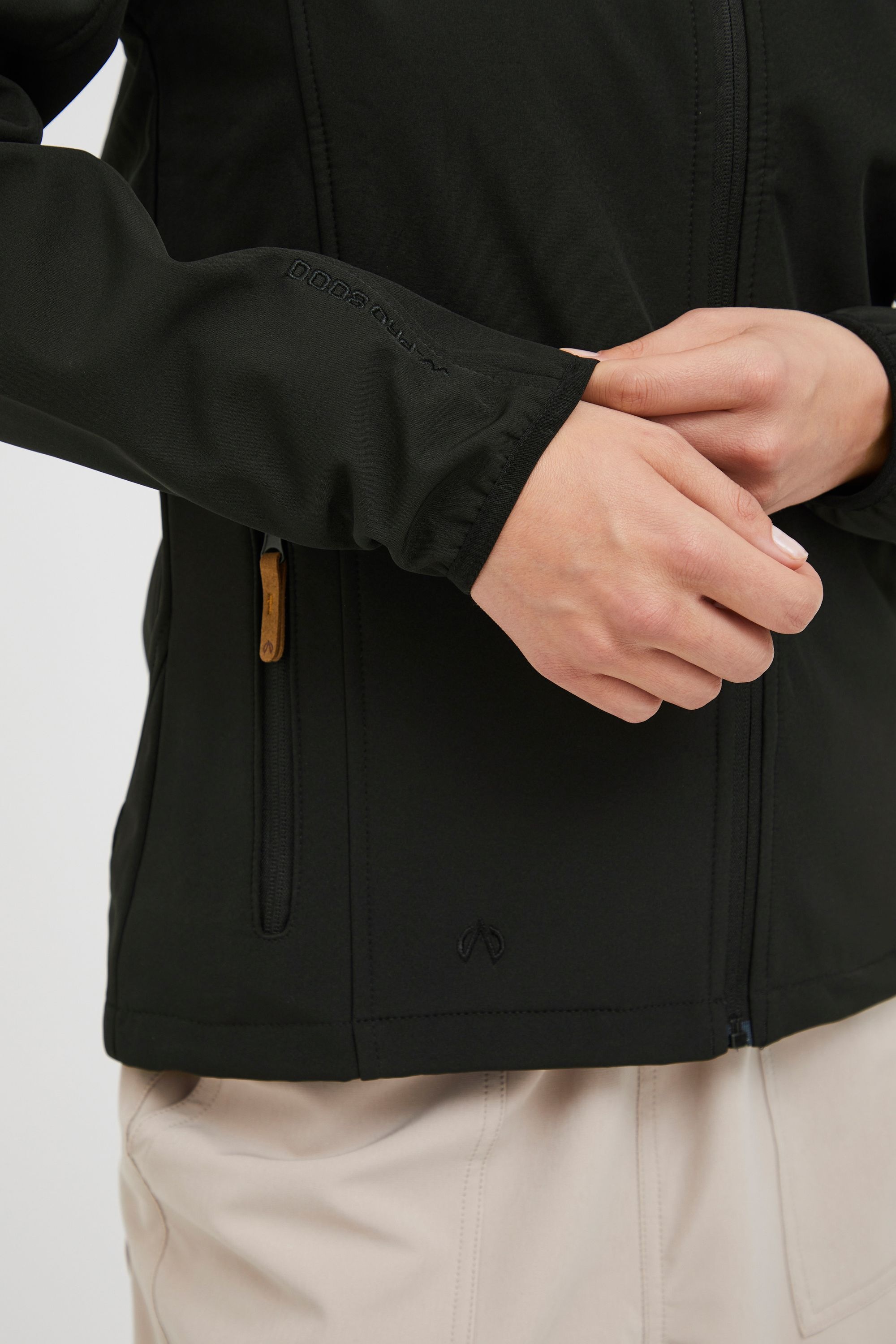 North Bend Softshelljacke »Softshelljacke NBCorrina W W-PRO 8.000 mit wasserdichter Beschichtung«