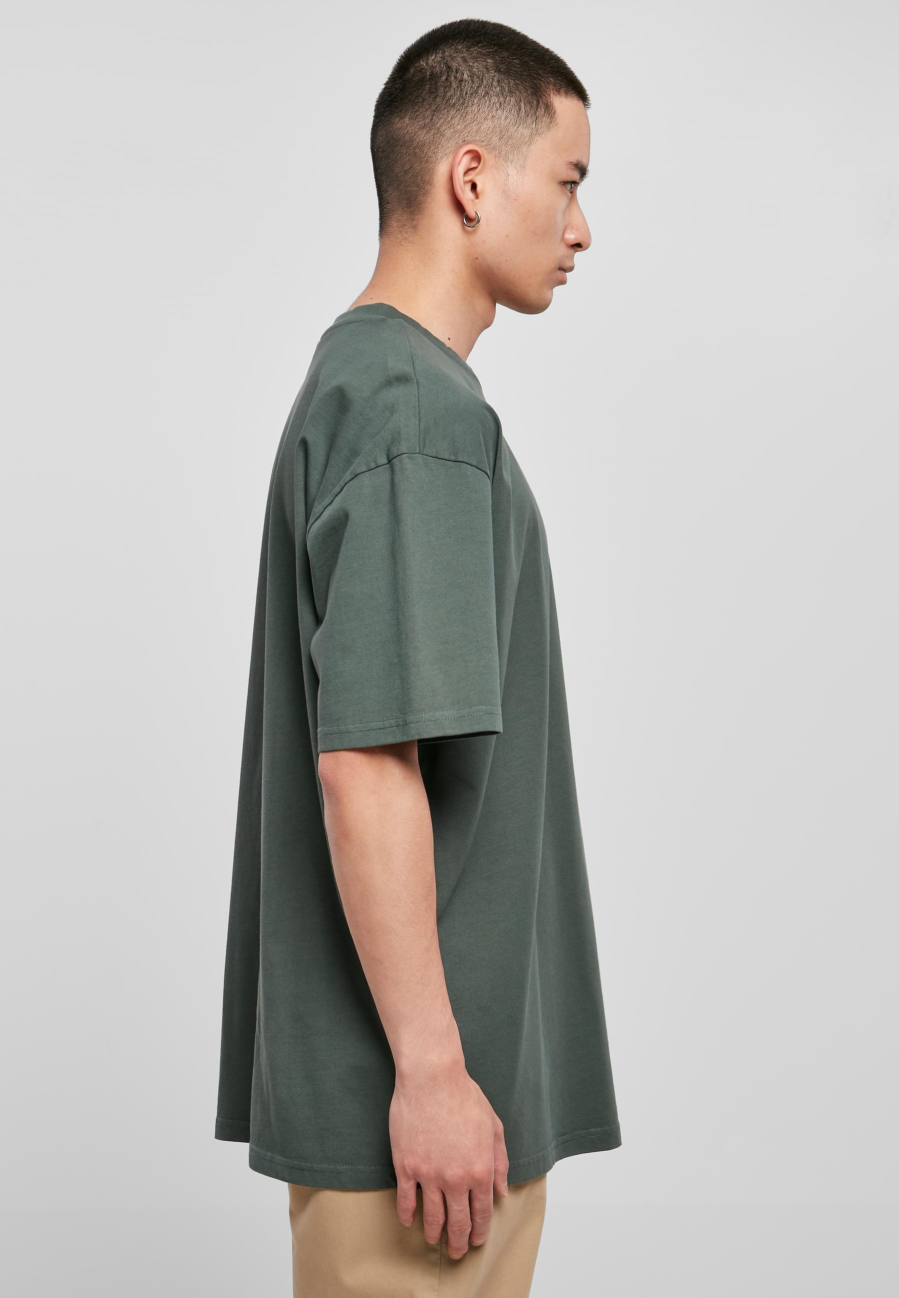 URBAN CLASSICS Kurzarmshirt »Urban Classics Herren Heavy Oversized Garment Dye Tee«, (1 tlg.)