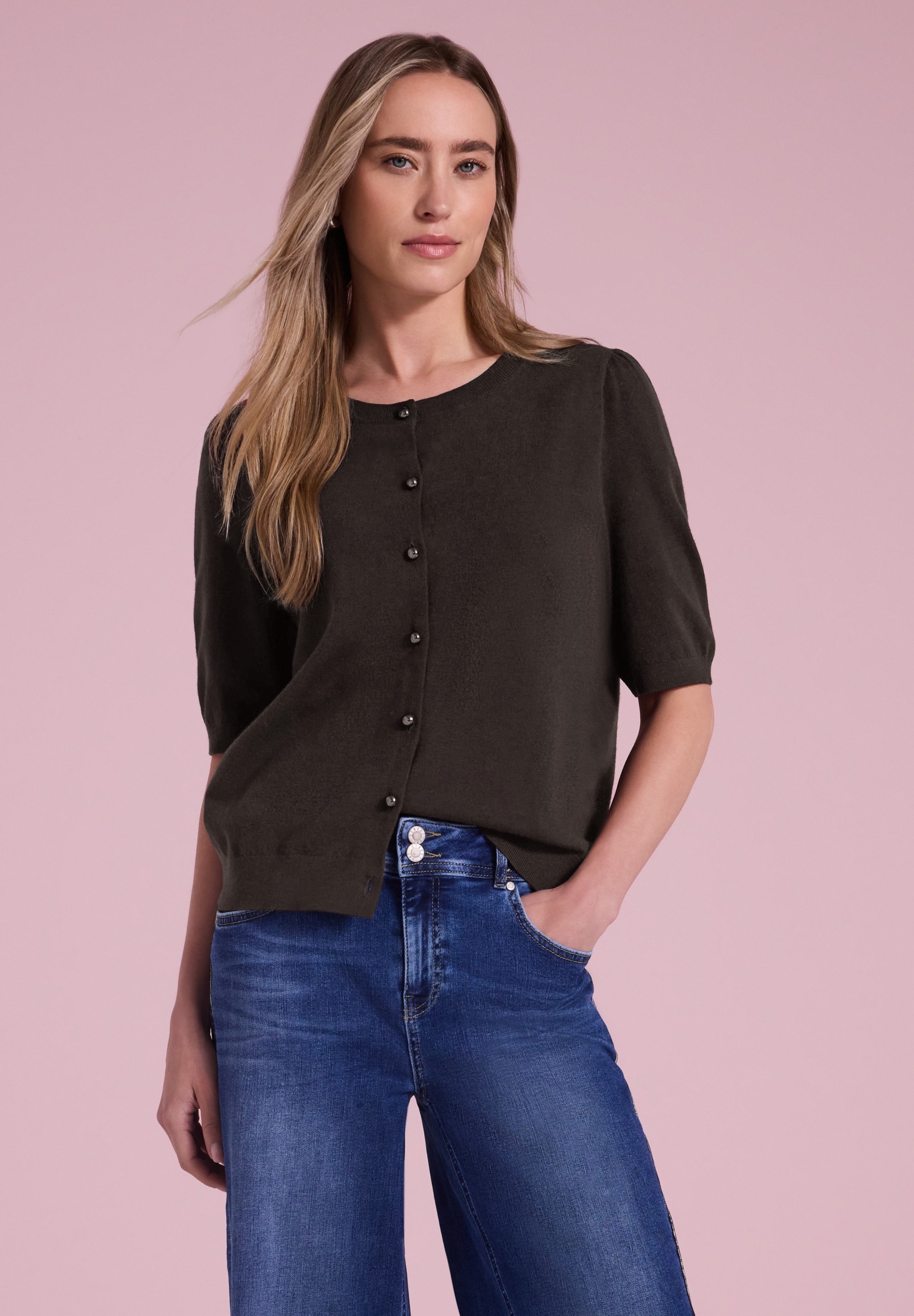 STREET ONE Cardigan Kurzarm Cardigan mit Rundhals und Knöpfen