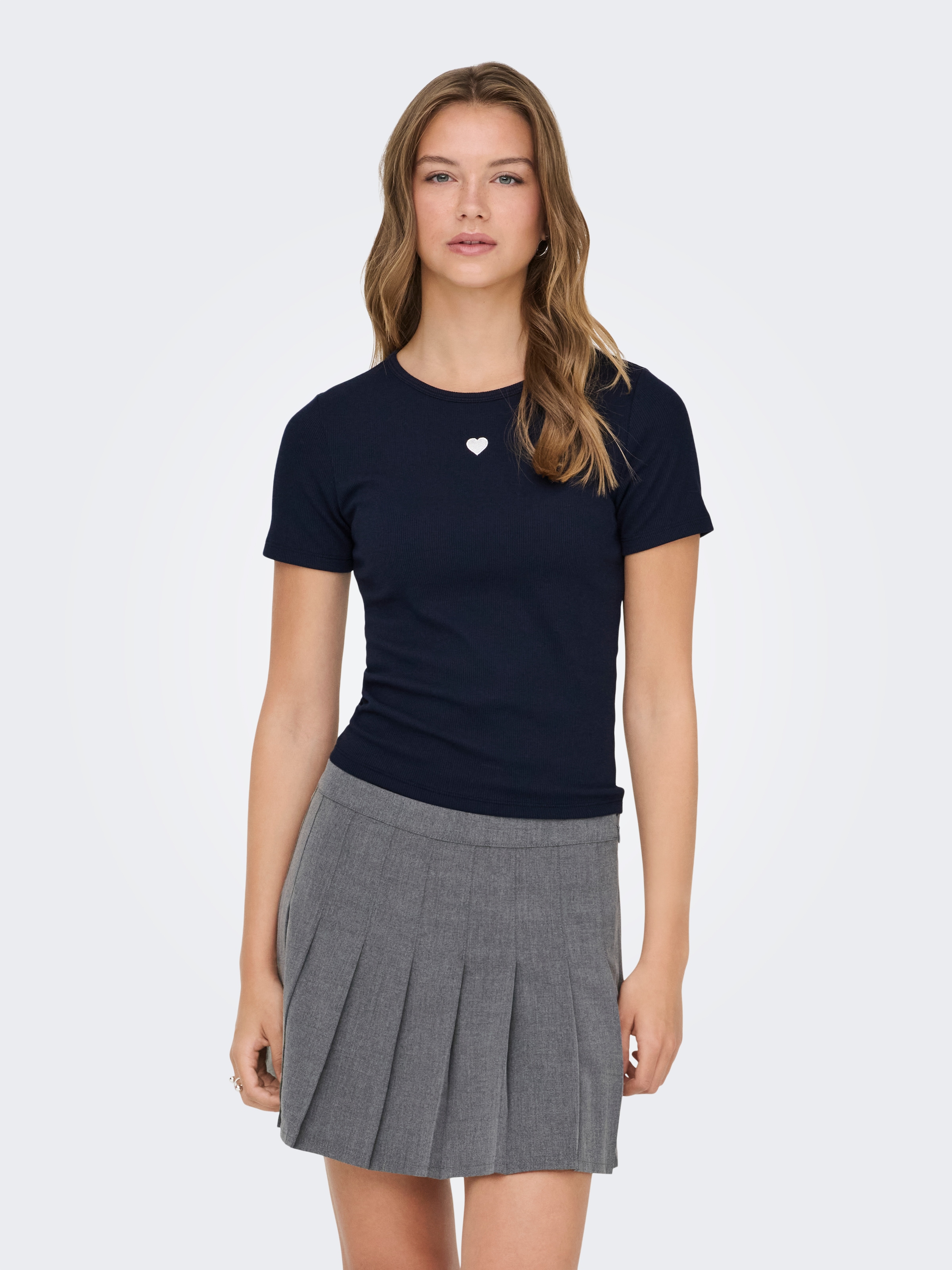 ONLY Kurzarmshirt "ONLELVA JUNE EMB S/S TEE JRS NOOS" günstig online kaufen