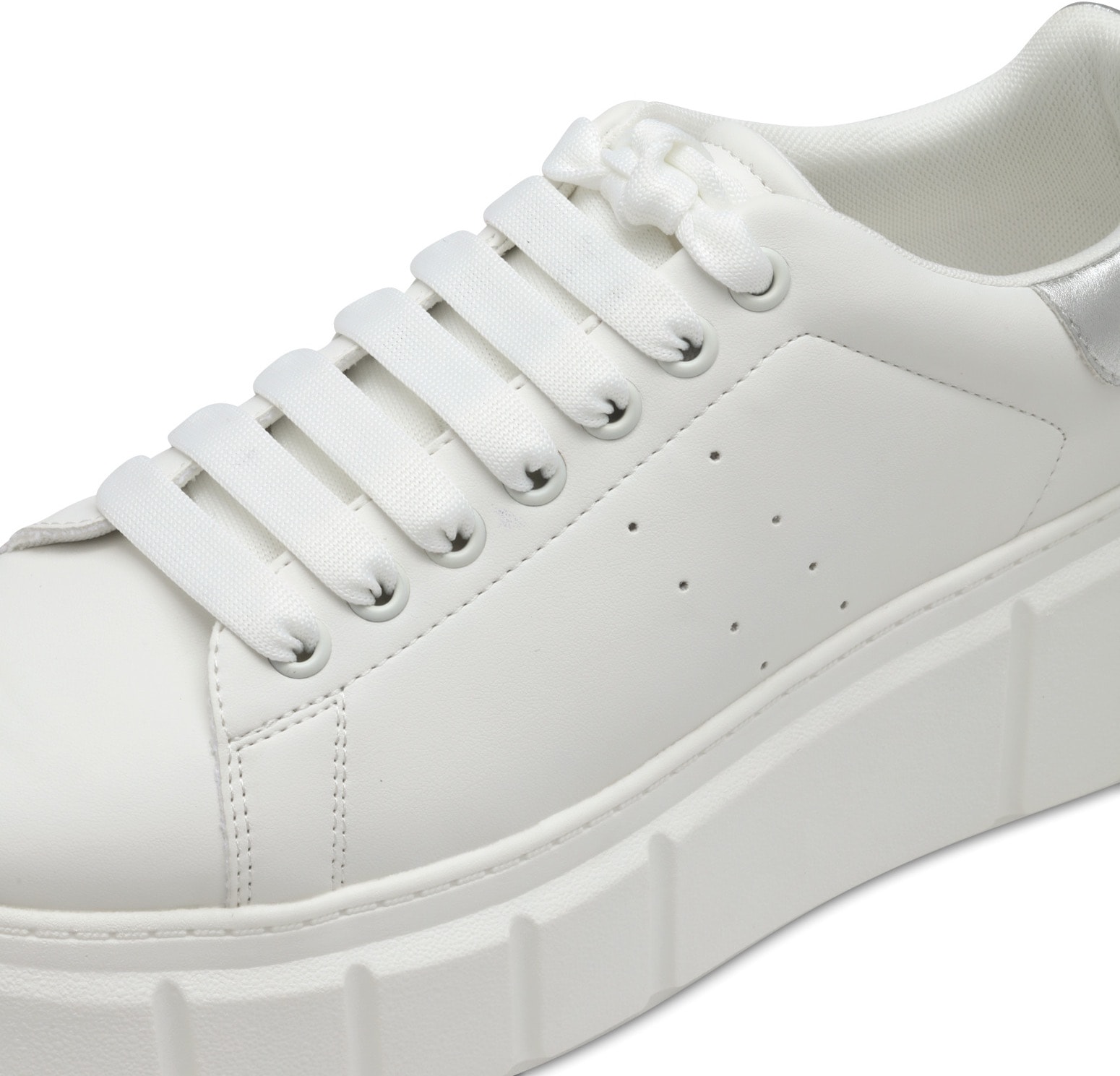 Tamaris Keilsneaker, Schnürschuh, Halbschuh, Freizeitzeitschuh mit Lochmuster