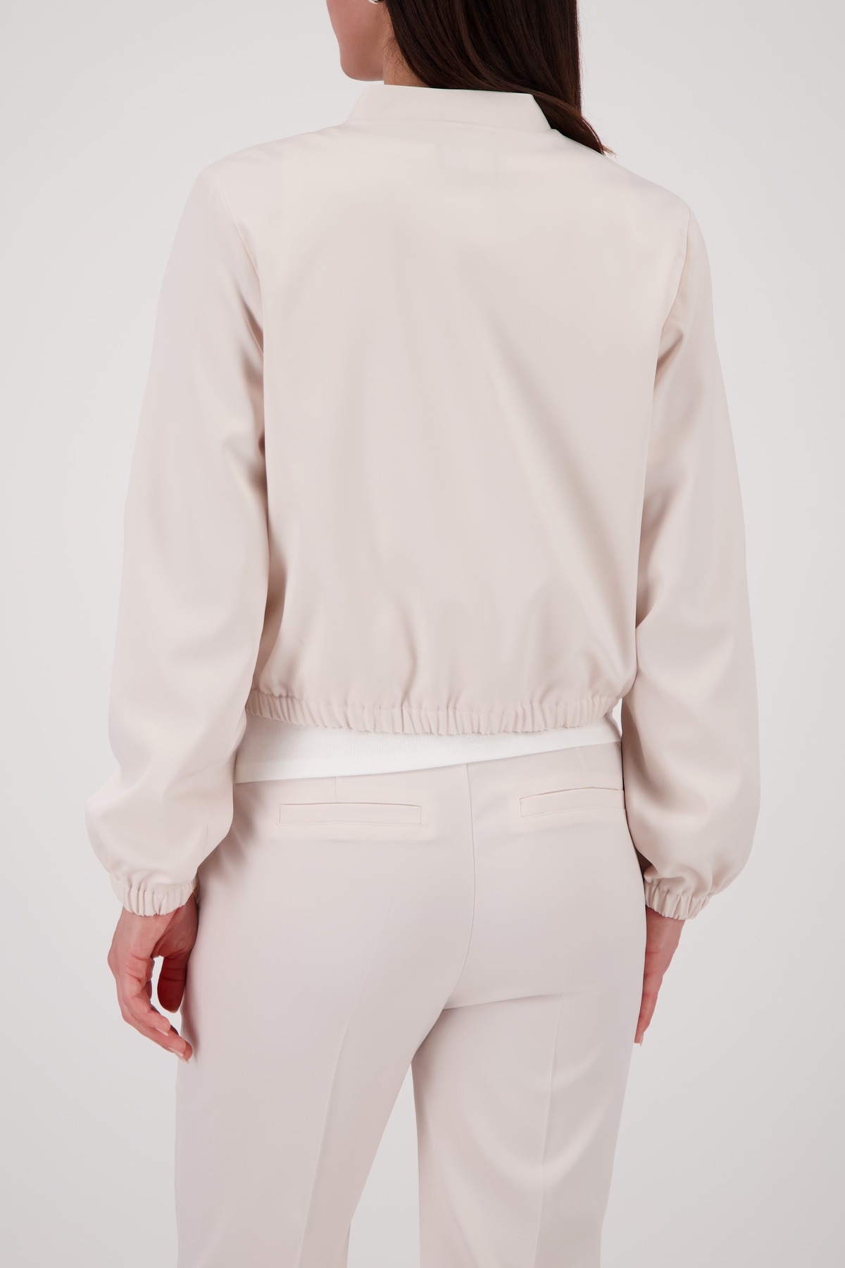 Monari Cargojacke "Jacke Satin Cargo" ohne Kapuze Regular fit mit Stehkrage günstig online kaufen