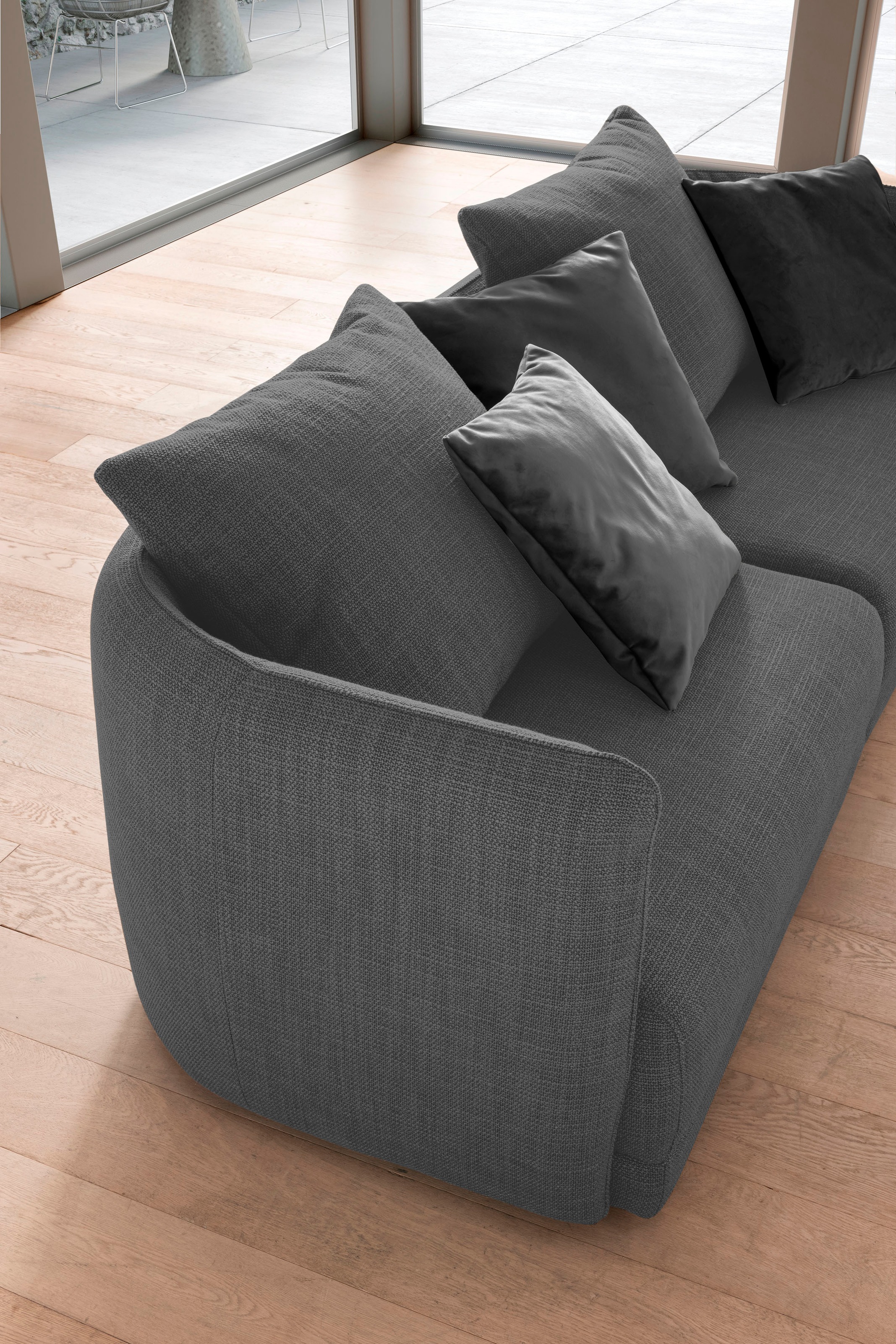designwerk Big-Sofa »New York, Design trifft hohen Sitzkomfort,«, Breite 253 cm, mit schmaler Arm- und Rückenlehne