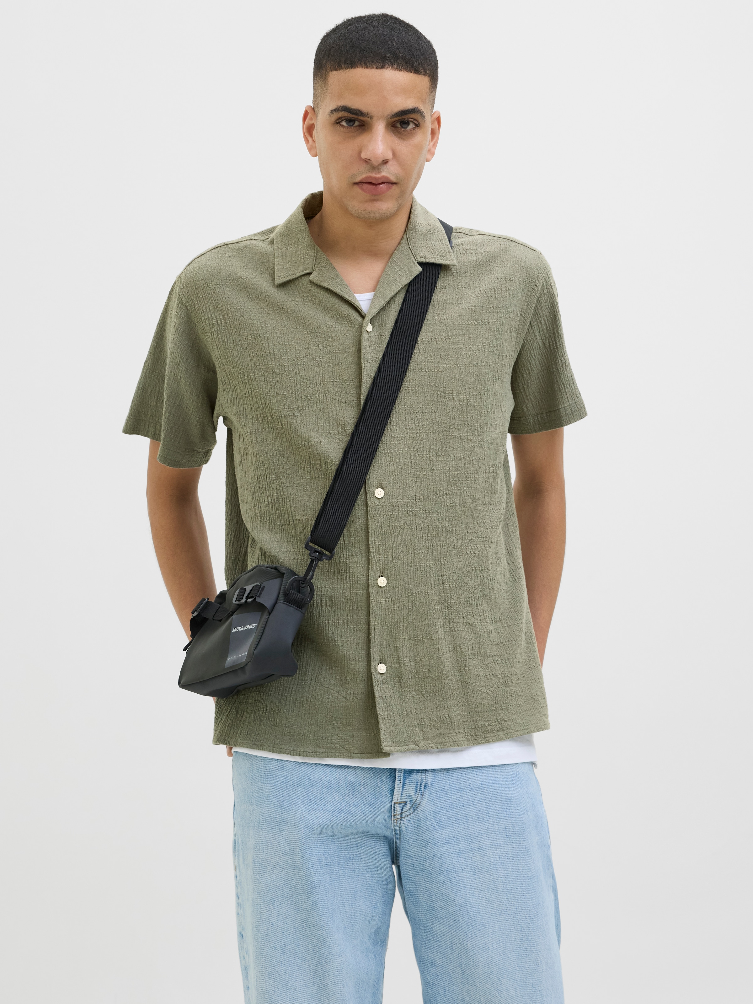 Jack & Jones Kurzarmhemd "JORLUKE CRINKLE RESORT SHIRT SS SN" günstig online kaufen