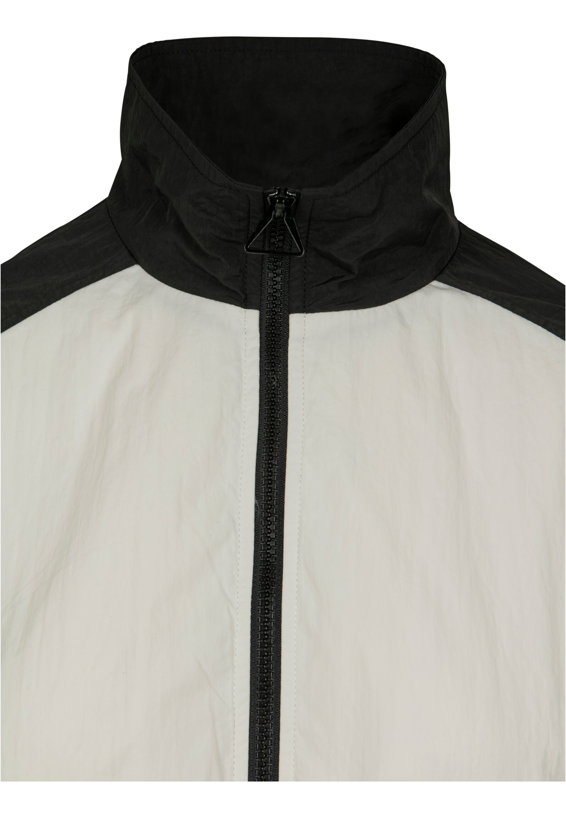 URBAN CLASSICS Allwetterjacke »Urban Classics Damen Ladies Short Raglan Crinkle Batwing Jacket«, (1 St.), ohne Kapuze