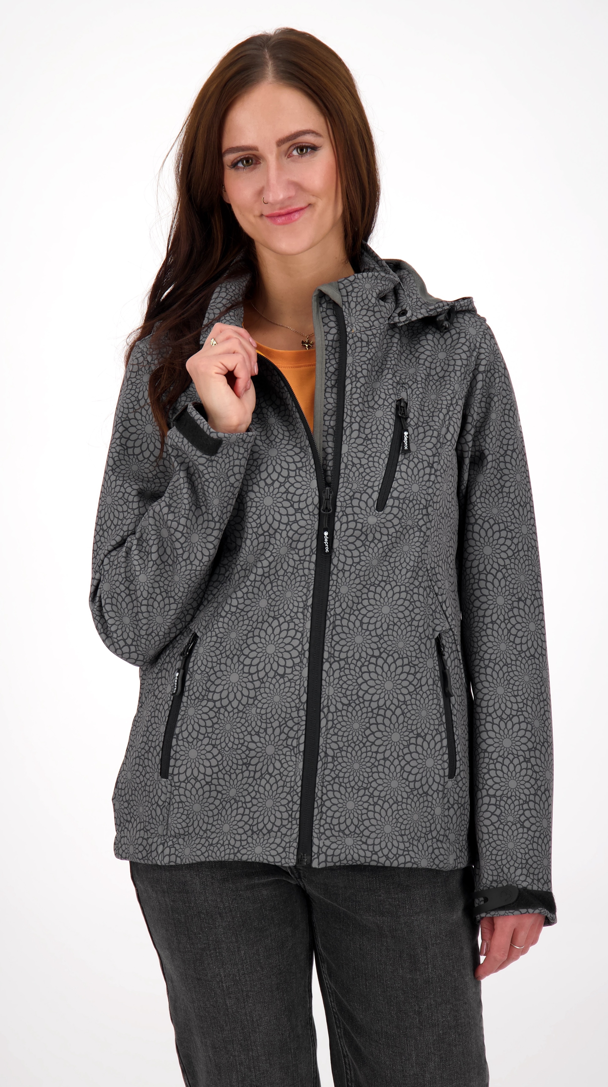 DEPROC Active Softshelljacke "SHELBY PEAK DC" mit Kapuze leichte Softshelljacke mit All-Over-Print und abnehmbarer Kapuze