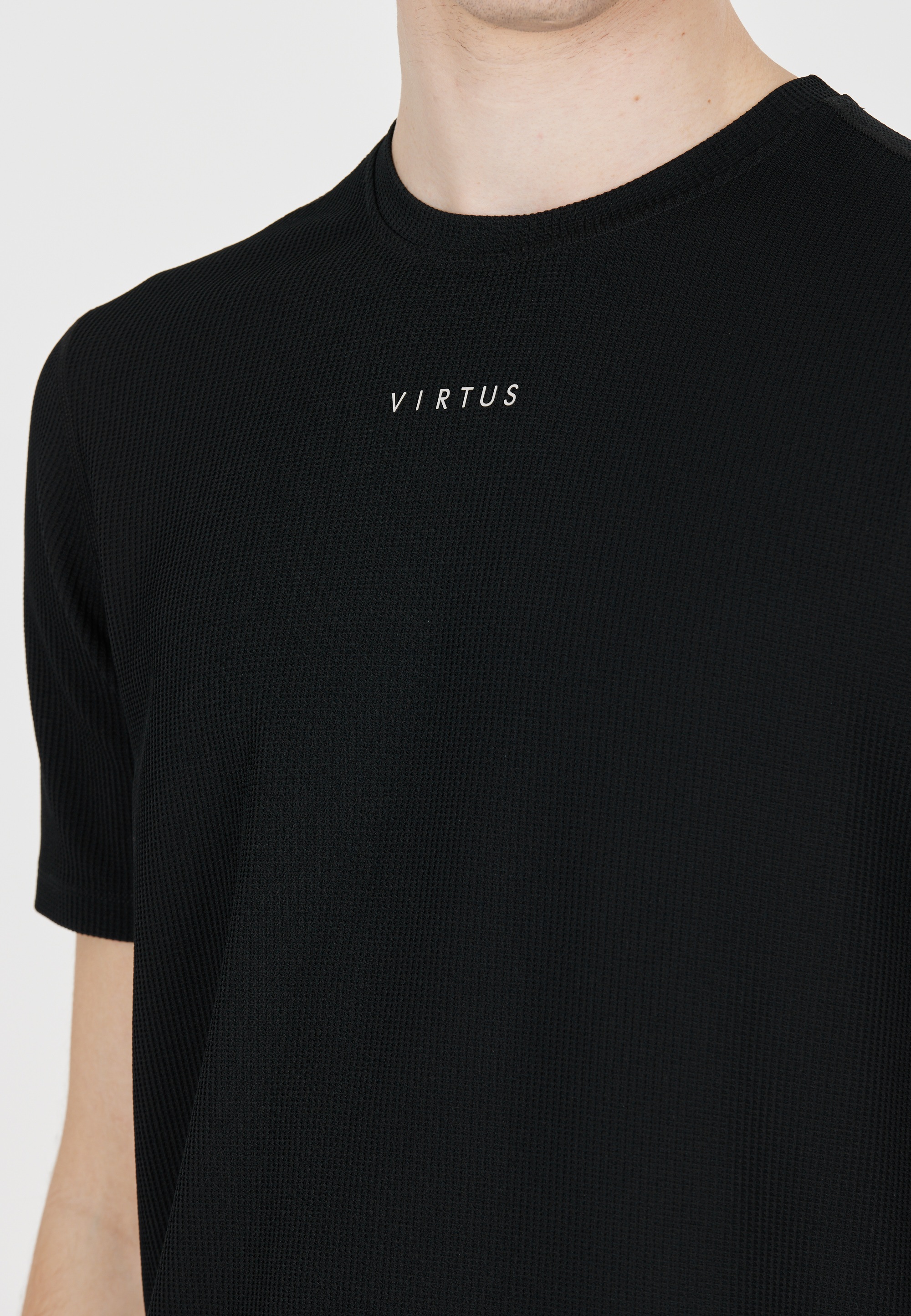 Virtus Funktionsshirt »Besto«, mit Quick Dry-Technologie