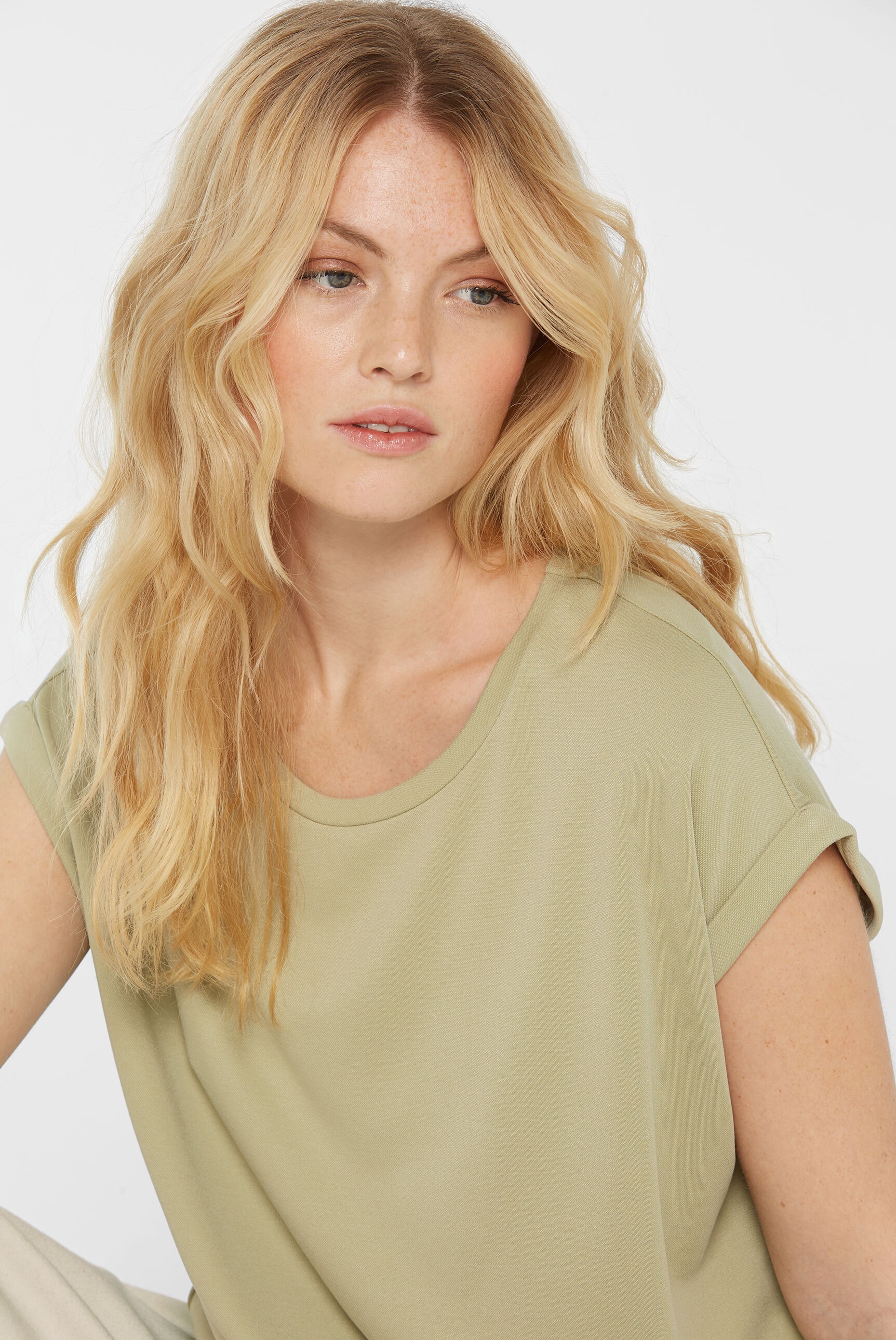 SENSES.THE LABEL Rundhalsshirt mit überschnittenen Schultern