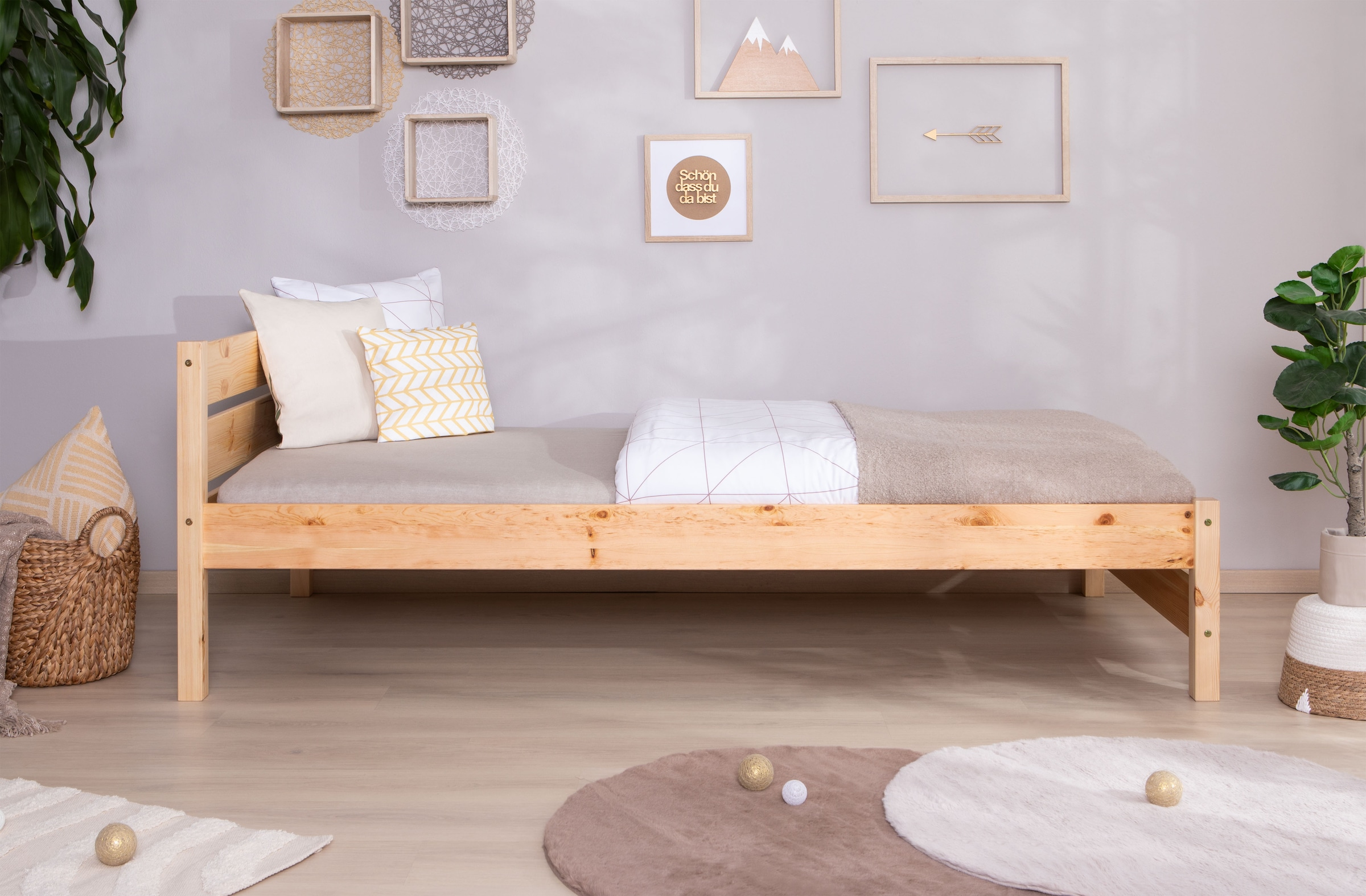 Ticaa Massivholzbett »Bora«, ideal fürs Kinder- und Jugendzimmer, inklusive Rollrost