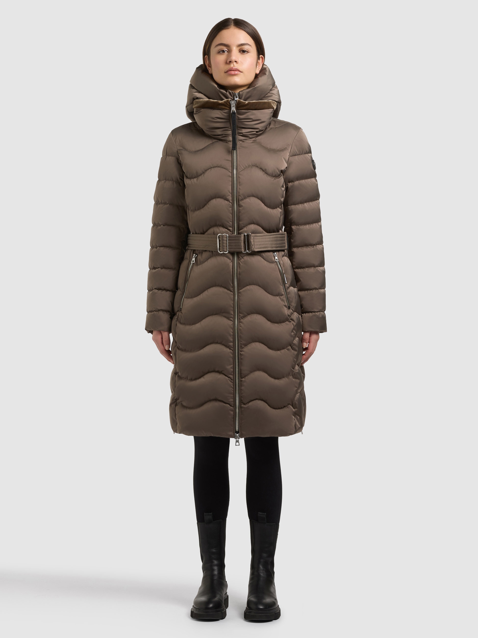 KHUJO Damen Steppmantel "MIRA2 - 2IN1 (EINSATZ HERAUSNEHMBAR)"cane braun, Gr. S, glänzend, Web, 100% Polyester, Mäntel