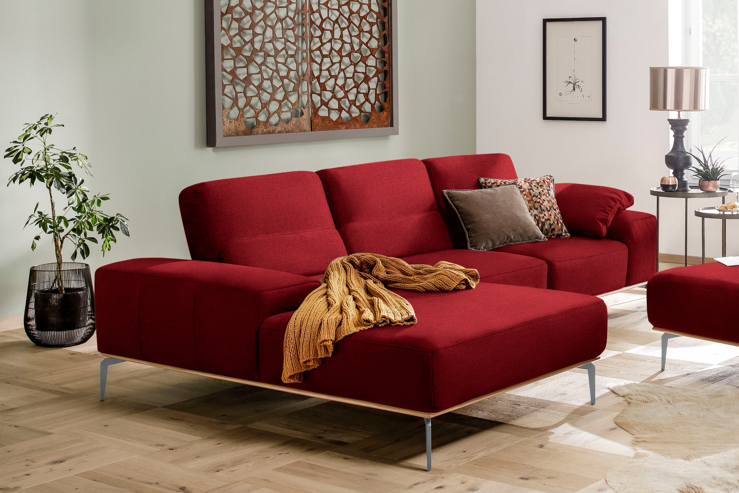 W.SCHILLIG Ecksofa "run, Designsofa mit tollem Sitzkomfort, bequem, Breite 299cm, L-Form" mit elegantem Holzsockel, Füße in Silber matt, Breite 299 cm