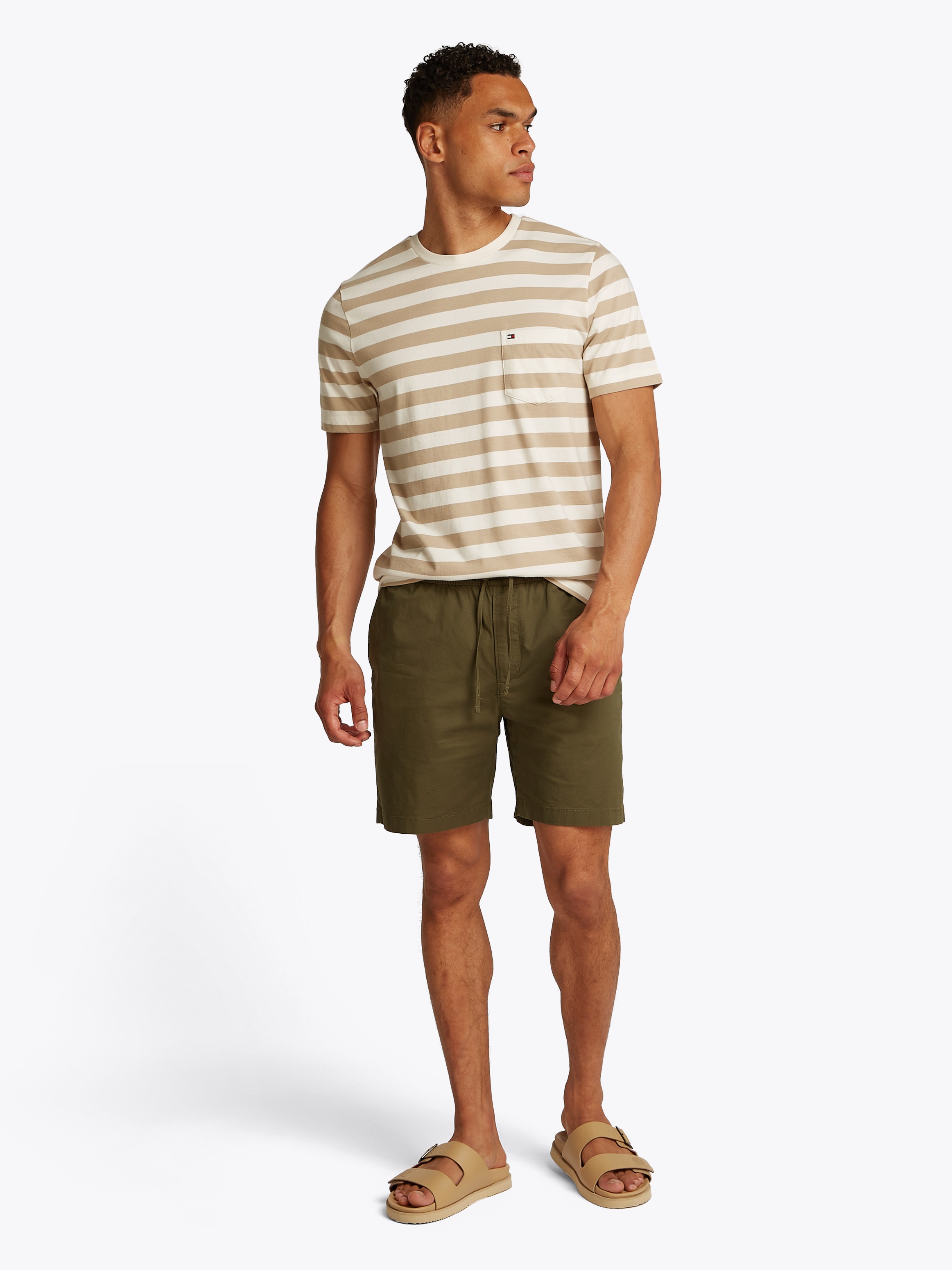 Tommy Hilfiger T-Shirt »ESSENTIAL SOLID POCKET TEE«