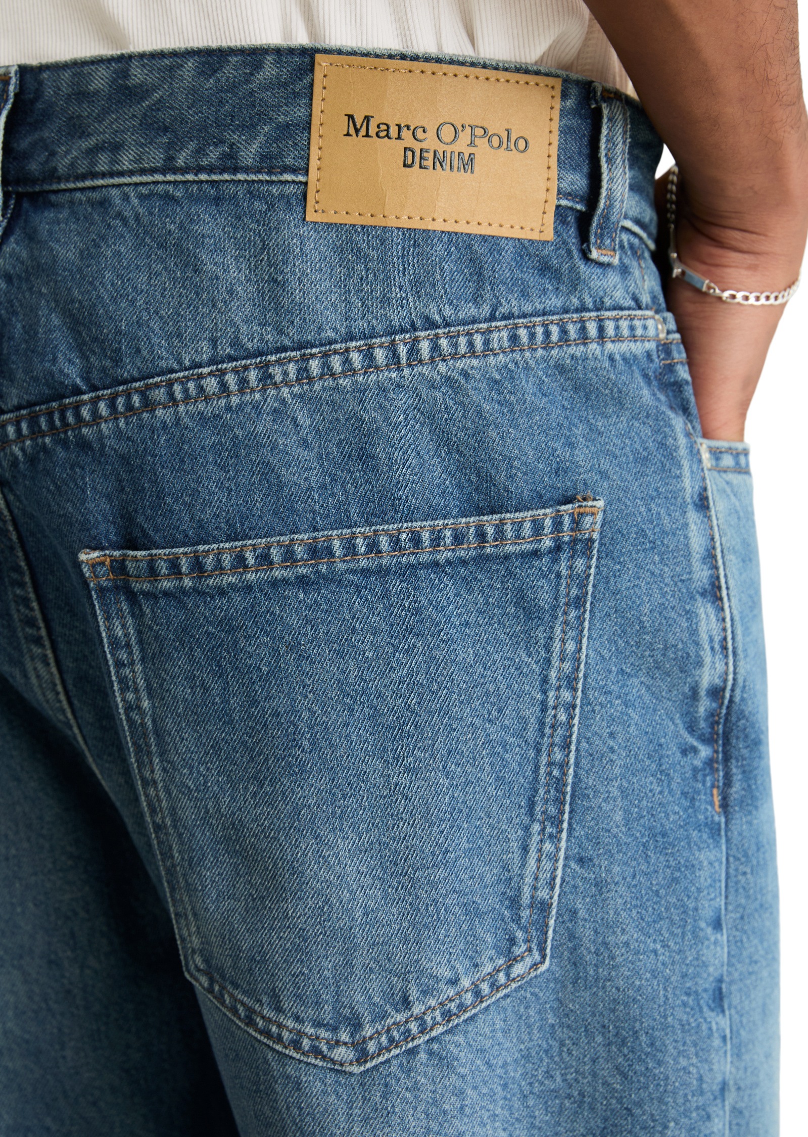 Marc O'Polo DENIM Tapered-fit-Jeans »aus reiner Bio-Baumwolle«