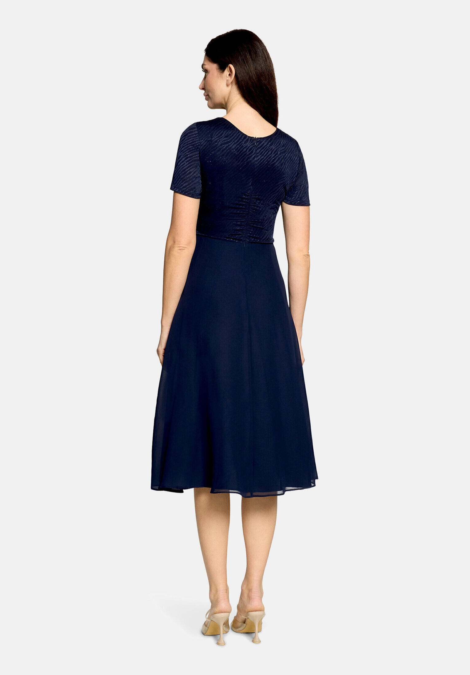 Vera Mont Cocktailkleid »Damen im Glitzer-Look« Ohne Tasche Materialmix