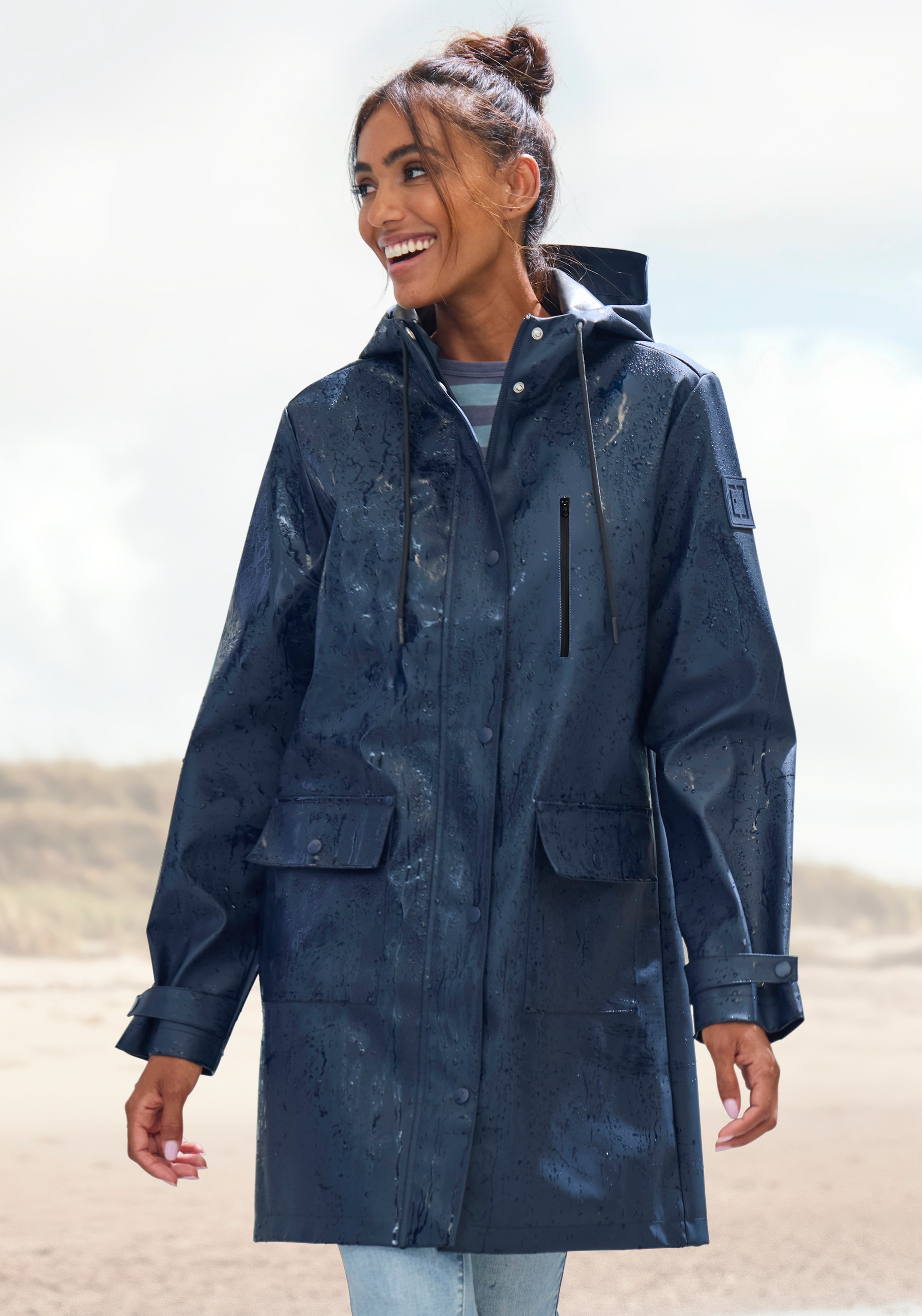 Regenjacke ELBSAND, Damen, Gr. 36, blau (marineblau), Obermaterial: 60% Polyurethan, 40% Polyester. Futter: 100% Polyester. Meshfutter: 100% Polyester, unifarben, gerade knielang, normaler Saum mit Druckknöpfen,verstellbar, Jacken Regenjacke, Mesh-Einsatz