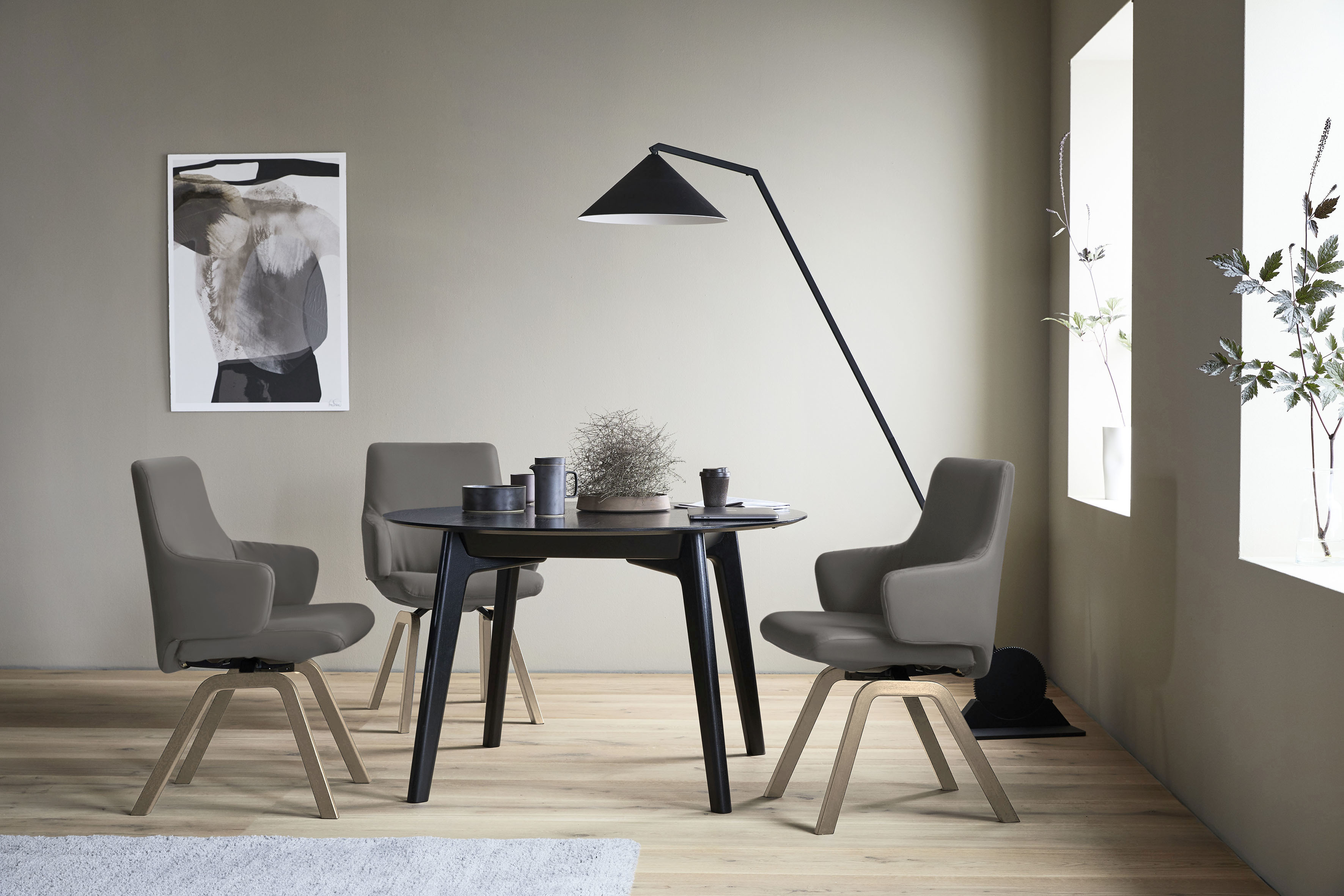 Stressless Polsterstuhl "Laurel" () Low Back mit Armlehne, Größe L, mit schräggestellten Beinen in Eiche