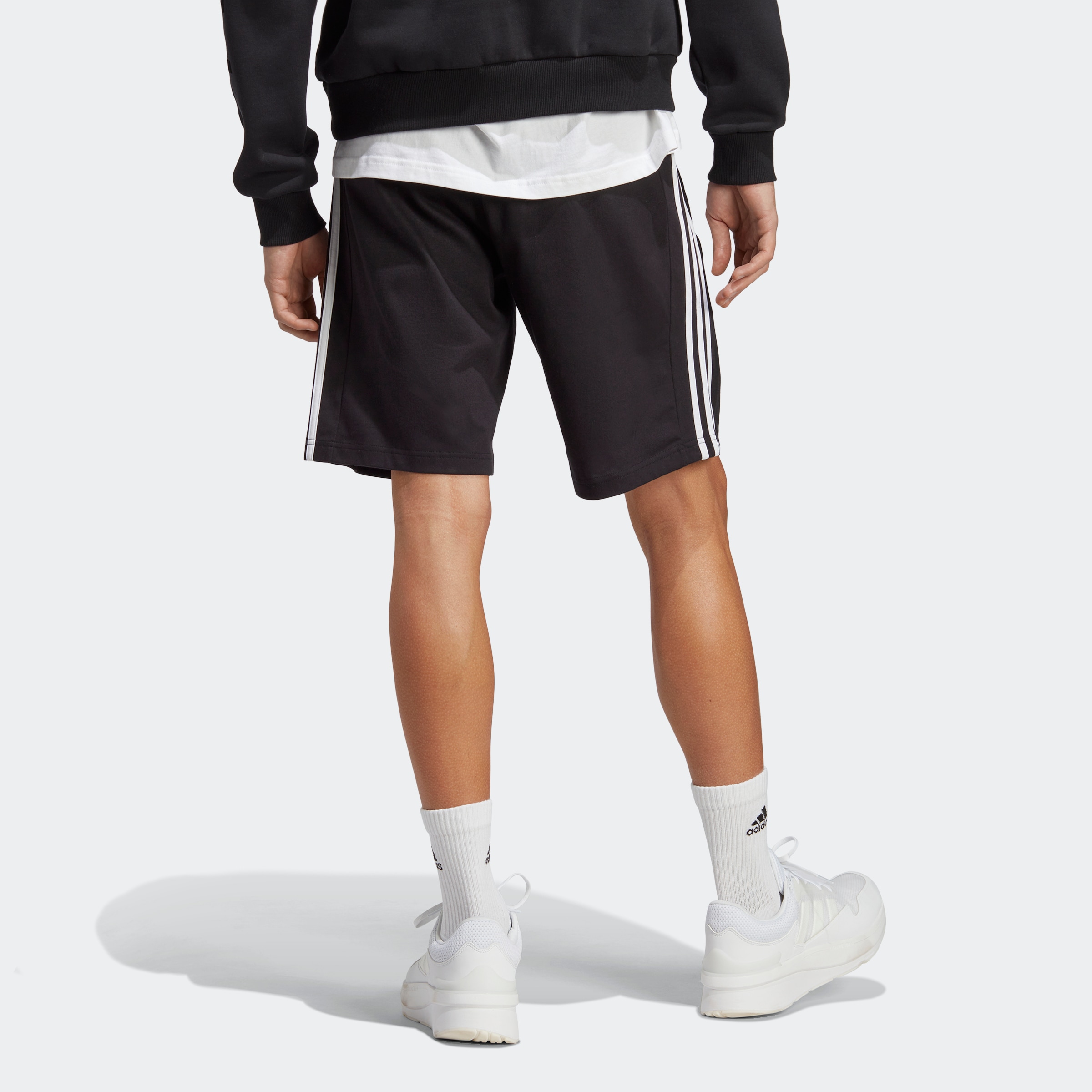 adidas Sportswear Shorts »ESSENTIALS SINGLE JERSEY 3-STREIFEN«, (1 tlg.)